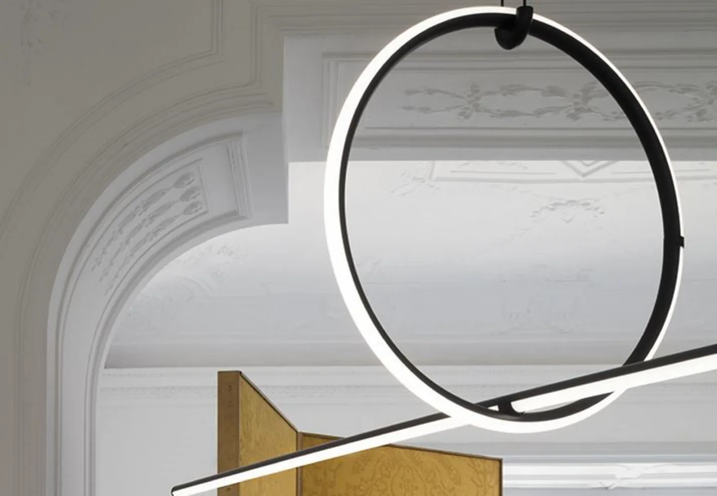 Arrangements Round Large Pendelleuchte - Flos - Wohnzimmer - Aluminium - Ring