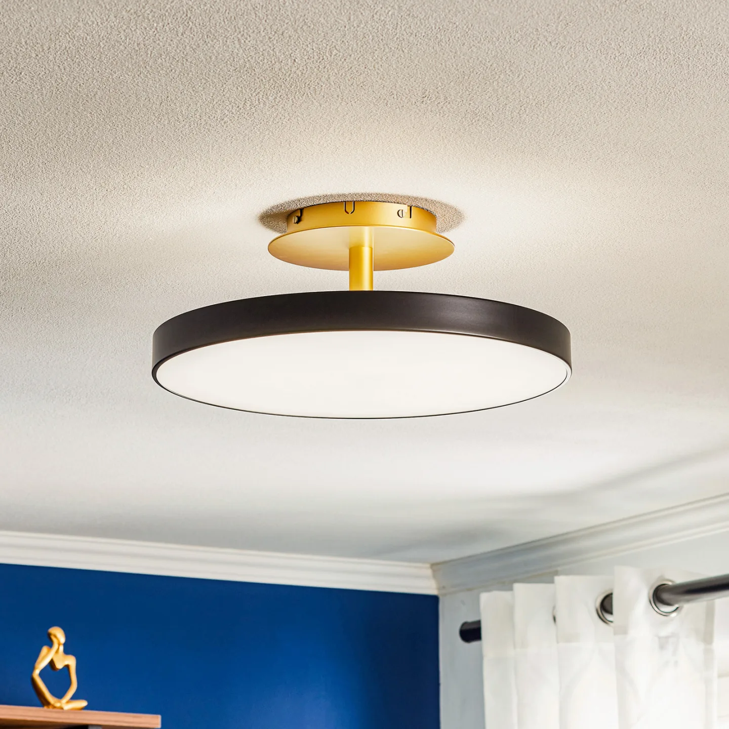 Asteria Up Plafond Medium Black - UMAGE Asteria Up Medium - Vardagsrum - Design - Metall - Med avstånd