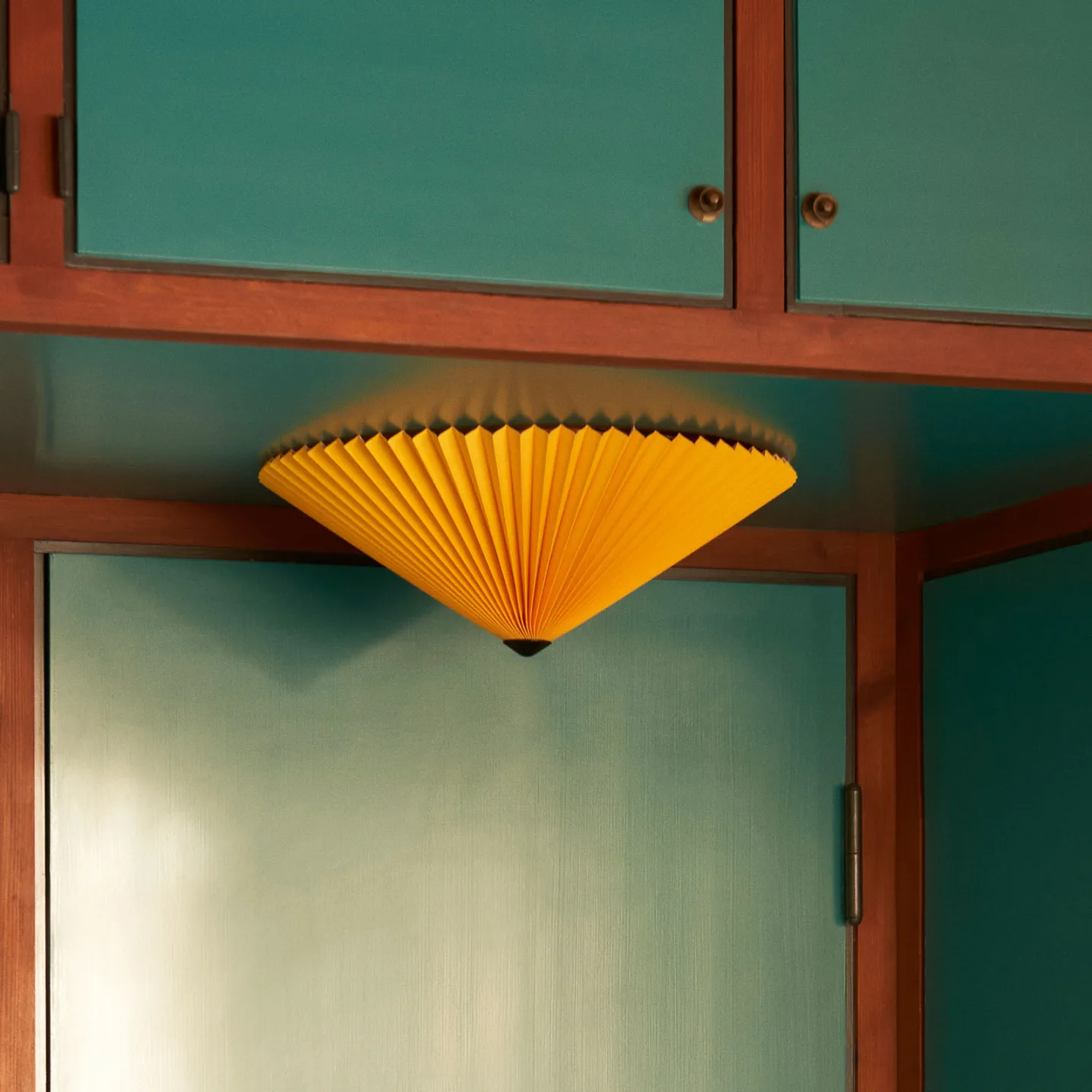 HAY Matin flush mount Deckenleuchte Ø50cm Yellow shade