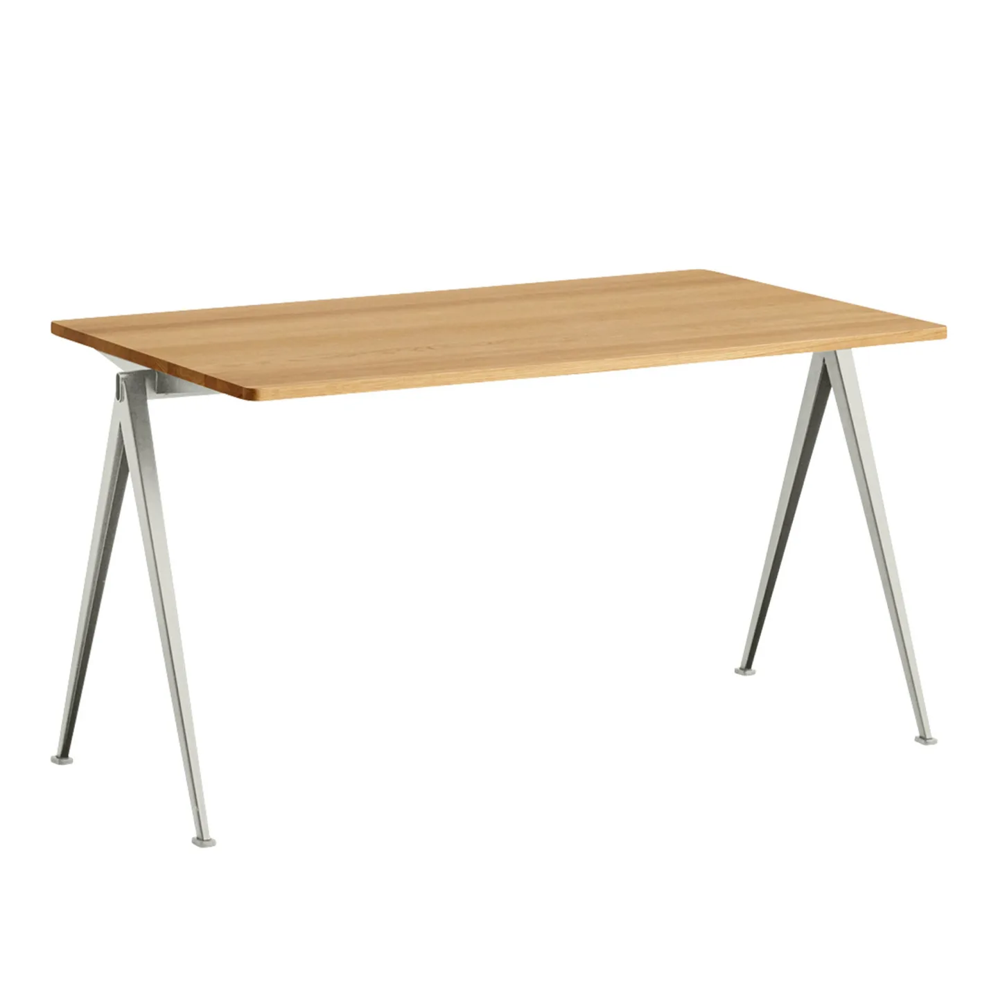 HAY - Pyramid Table 01 - Beige Base - Oiled Oak - 140x75 cm - Skrivbord - Friso Kramer,Wim Rietveld