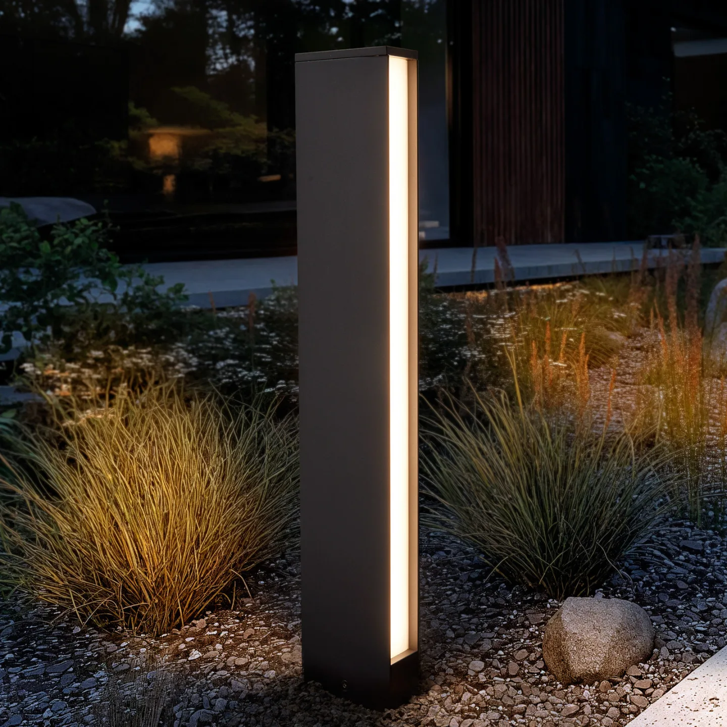 Lirka 2 Udendørs Havelampe Dark Grey/White - Lucande - Terrasse - Moderne - Aluminium - Med én lyskilde