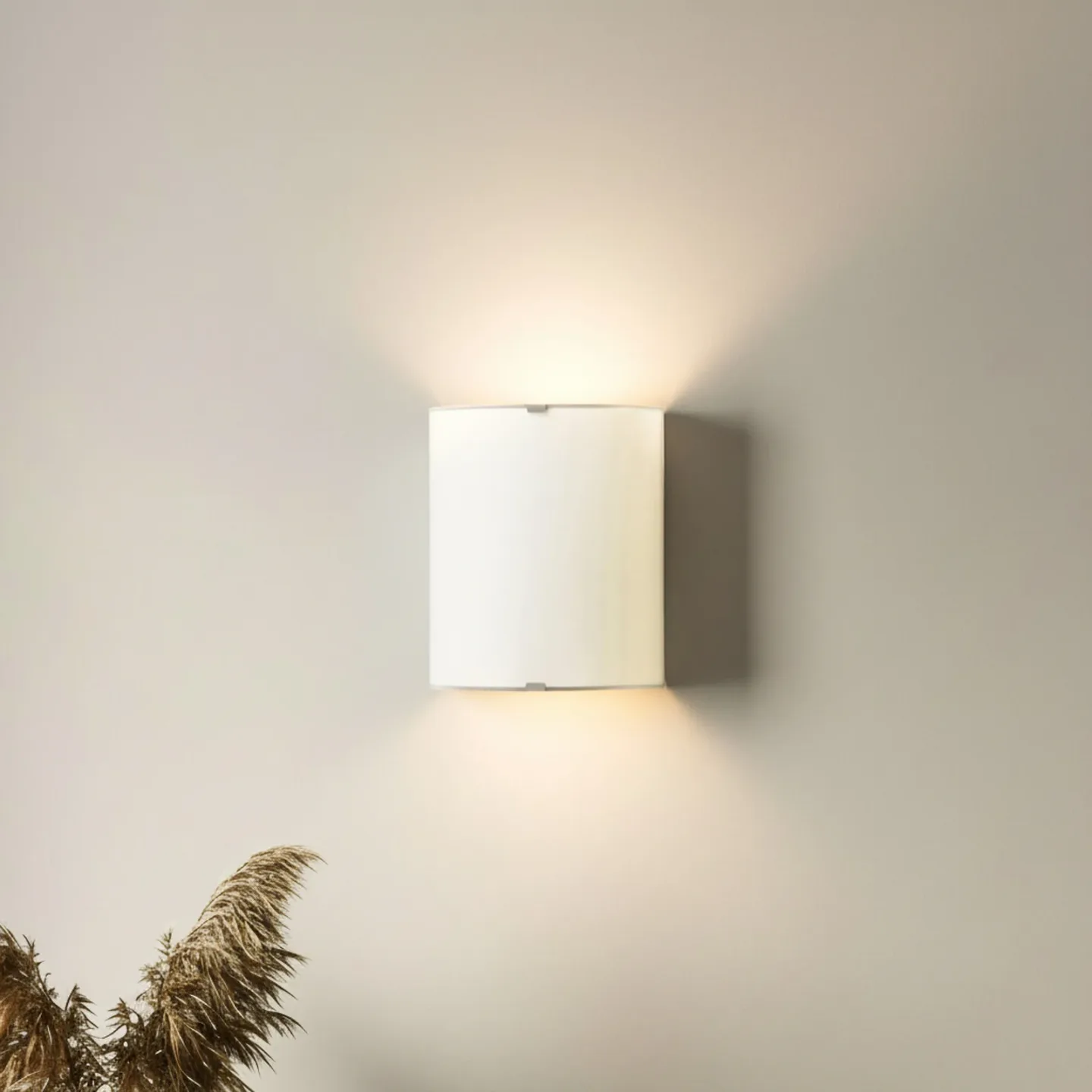 Phil Væglampe White - Lindby - Entré - Moderne - Glas - Kantet