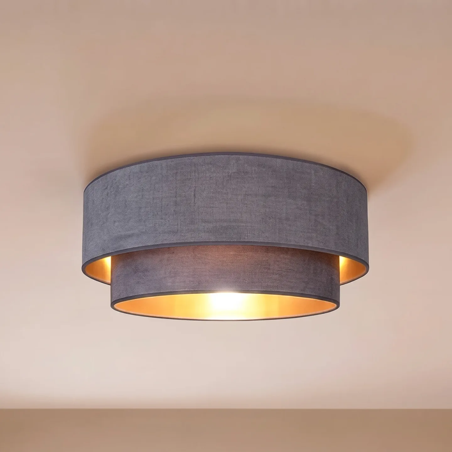 Boho Deckenlampe, grau/gold, Ø 60 cm, Textil, E27 - Duolla - Flurbereich - Junges Wohnen - Stoff / Textil - Bündig