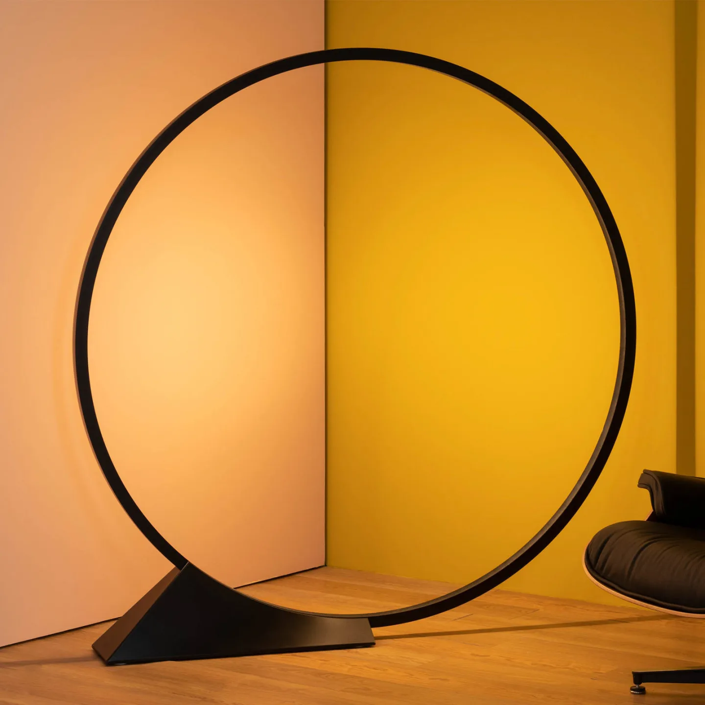 O 150 F Gulvlampe Udendørs Black - Artemide - Design - Metal
