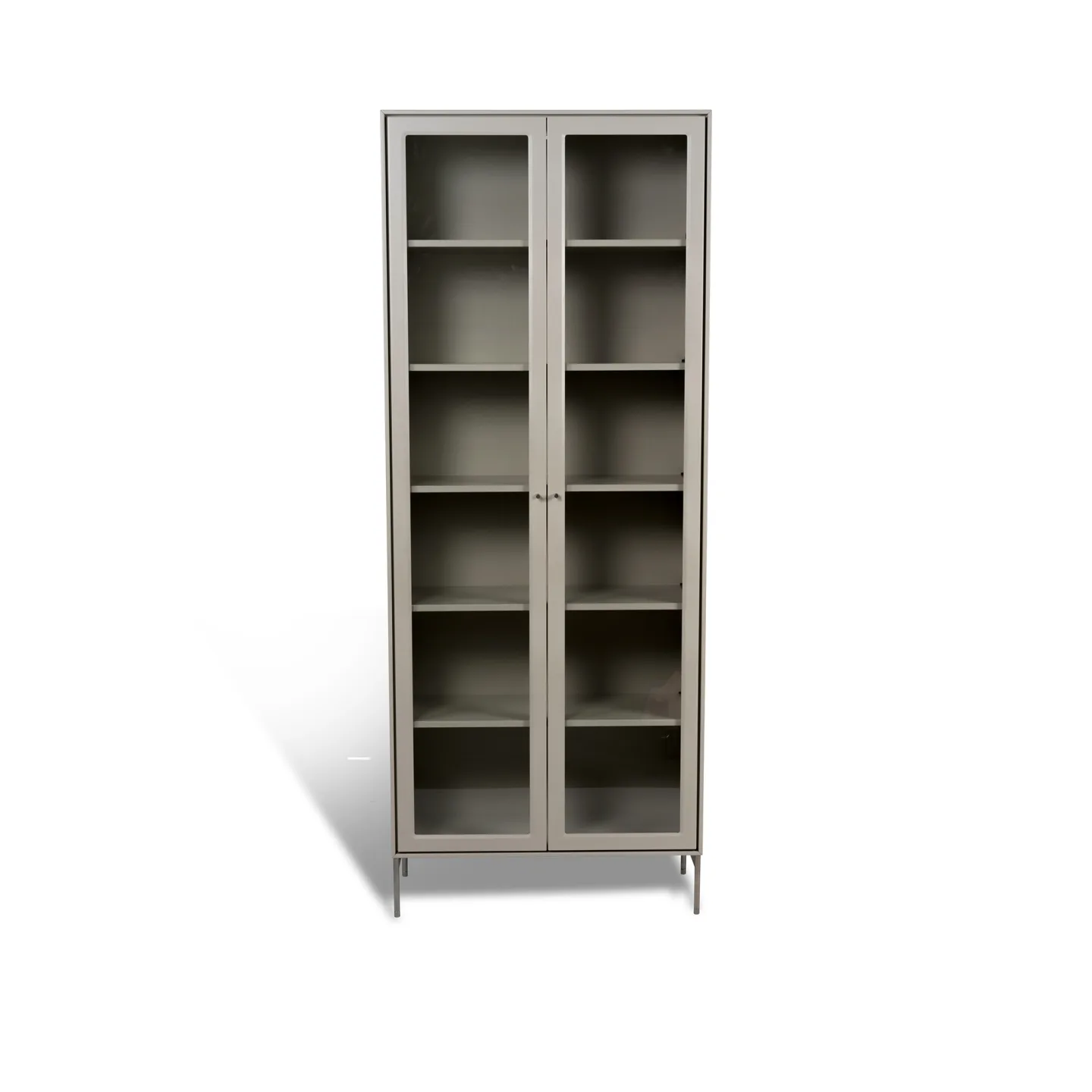 Mavis - Volt Vitrinskåp 190 cm Beige/Rostfritt - Skåp och vitrinskåp - Martina Elgemark - Silver,Beige - Glas/Metall