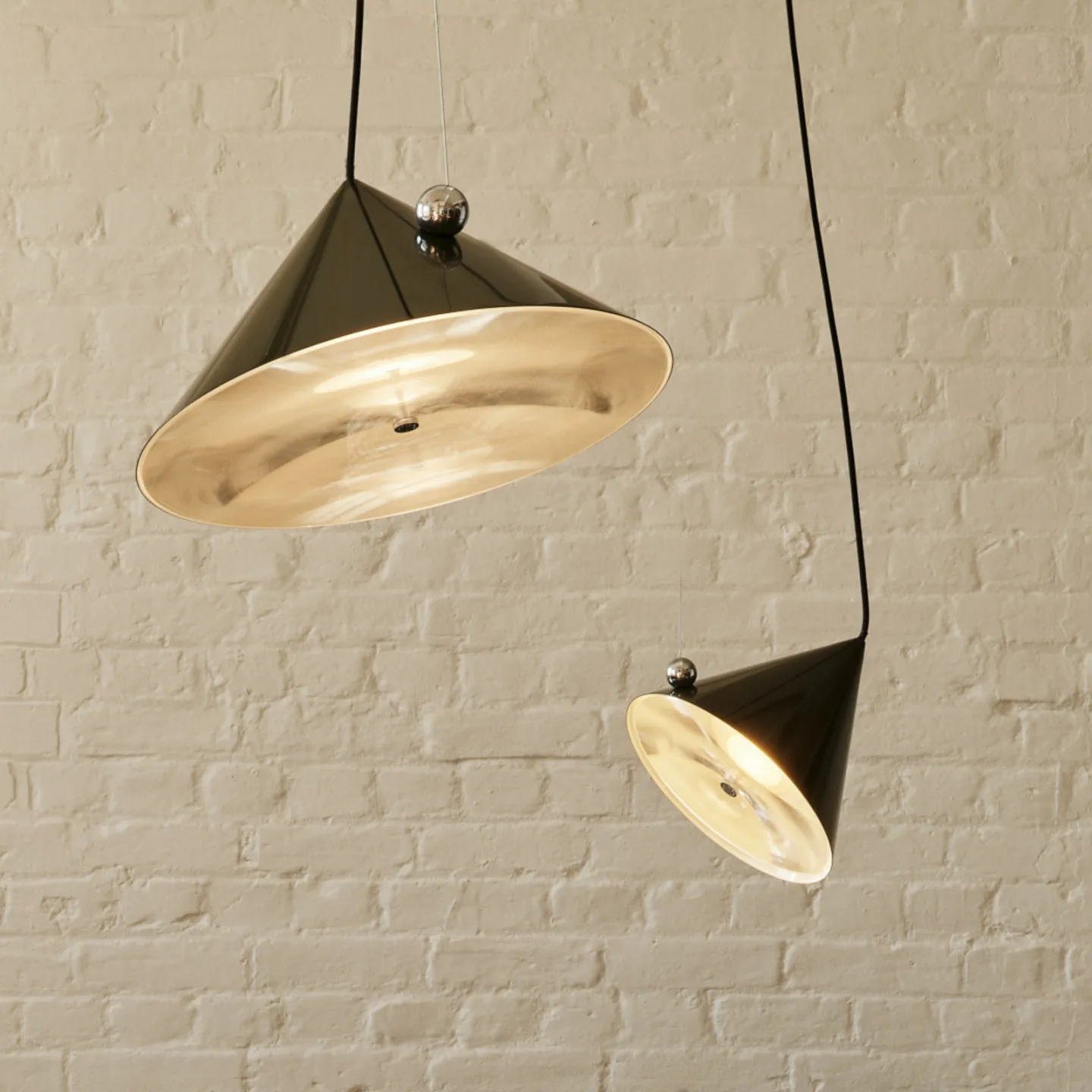 Pose LED-Hängelampe, grün Ø 25 cm Stahl dim - Tom Dixon - Wohnzimmer - Design - Metall - Einflammig