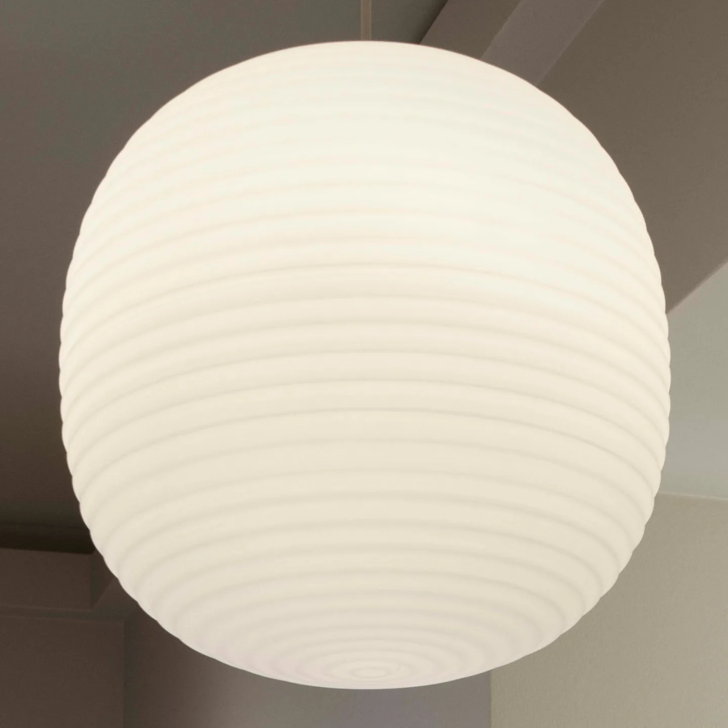 Lantern Pendel Large - New Works Lantern Large - Stue - Design - Glas - Kugle