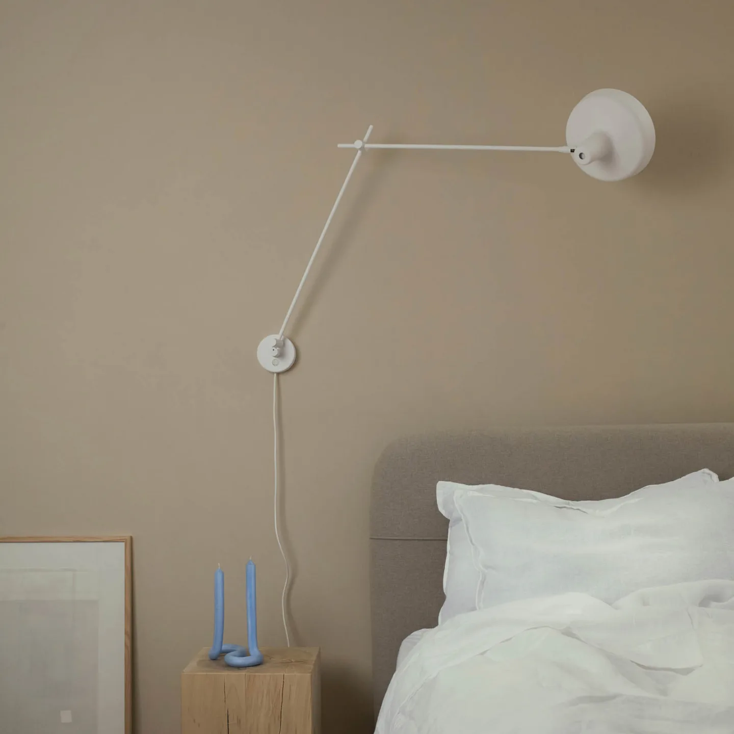 Arigato Wandleuchte Long m/Kabel Weiß - Grupa - Arbeitszimmer / Büro - Metall - Rund