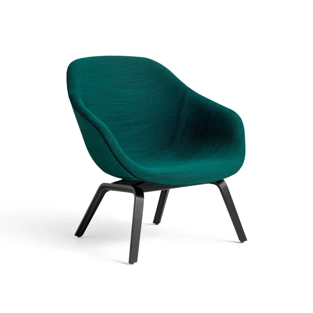 HAY About a Lounge 83 Loungesessel Tyg raas 982 green-schwarze Eichenbeine