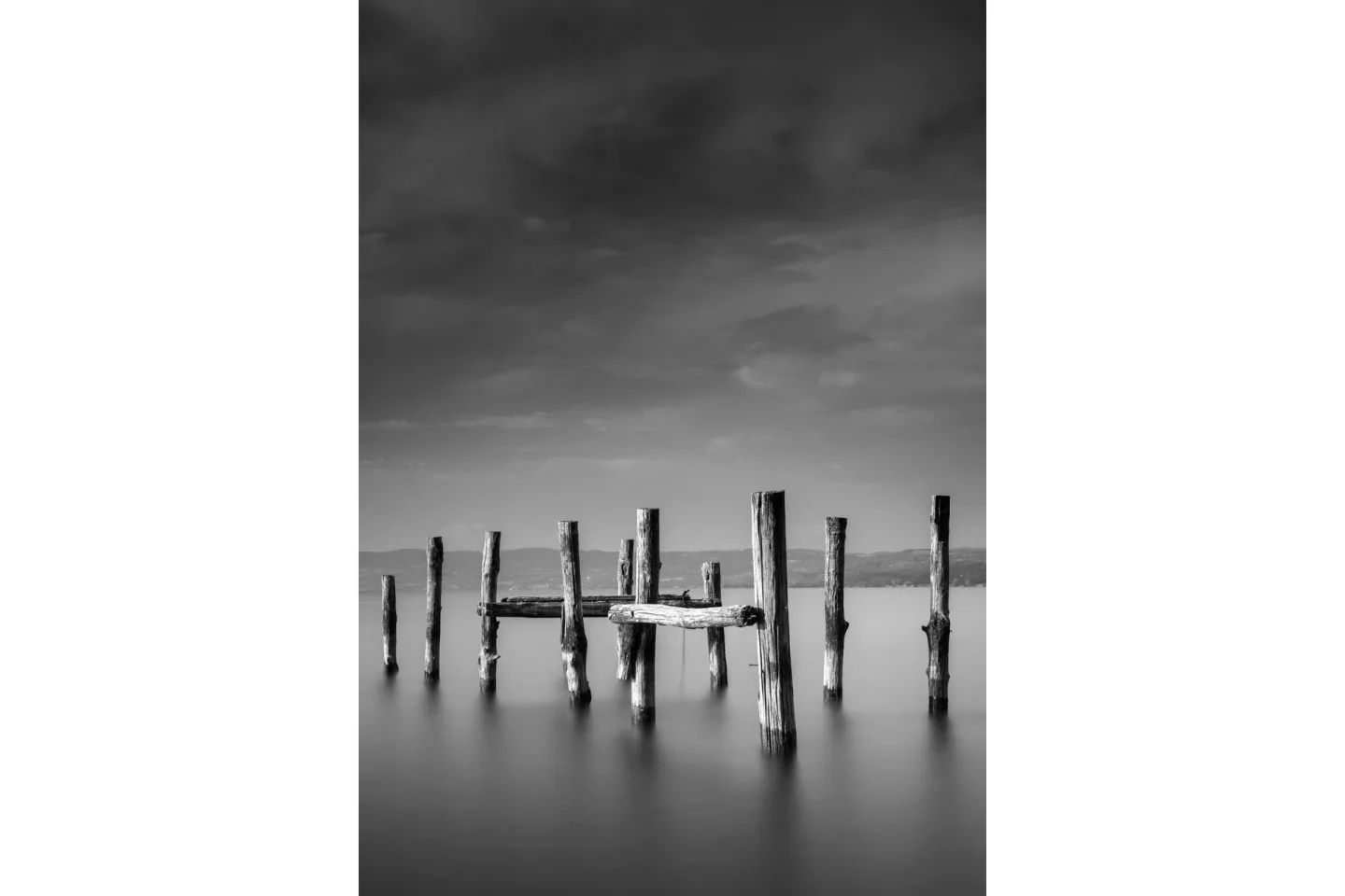 Poster Ocean 70x100 cm - Svart/Vit