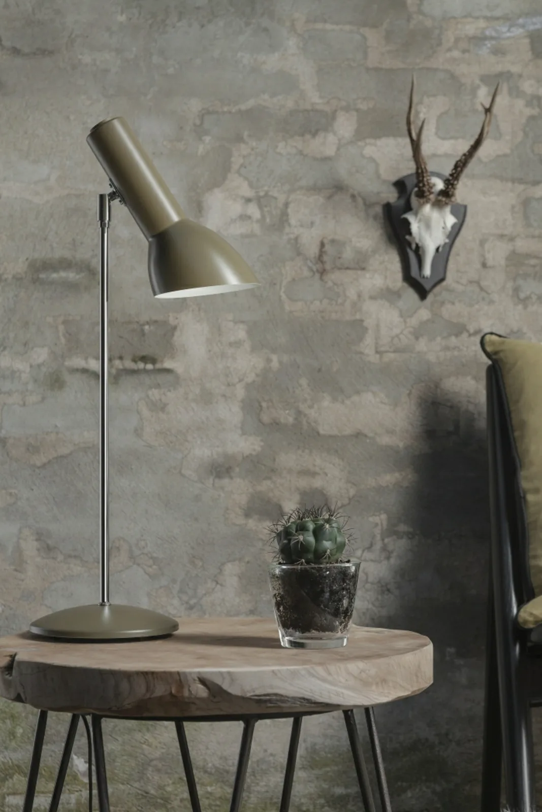 Oblique Bordlampe Olivengrøn - Cph Lighting - Stue - Aluminium