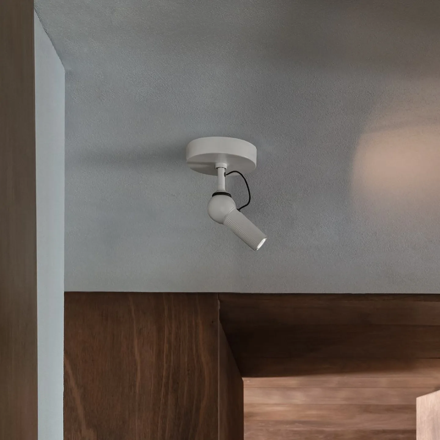 Bird Wand-/Deckenleuchte w/2 Rod H3,5+H20,5 White - KDLN - Wohnzimmer - Metall - Einflammig