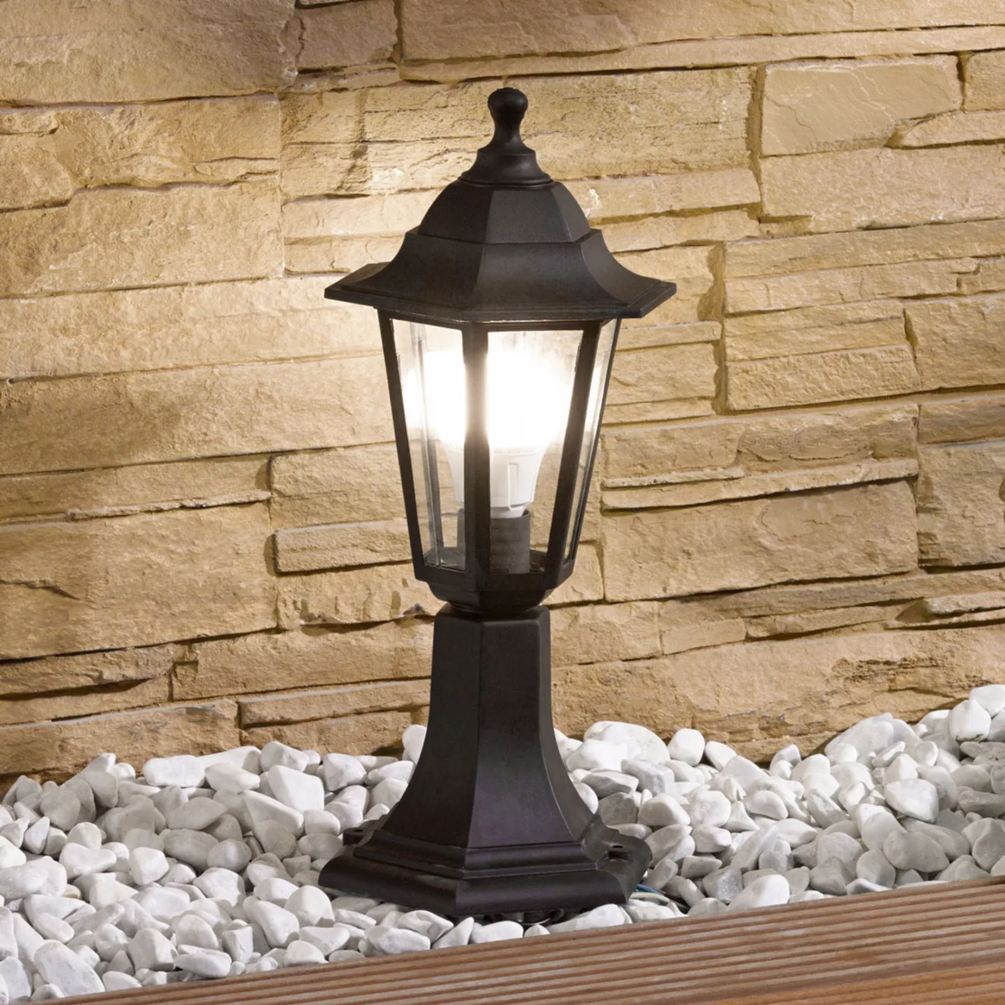 Nane Trädgårdslampa Black/Clear - Lindby - Antik - Plast - Med en ljuskälla
