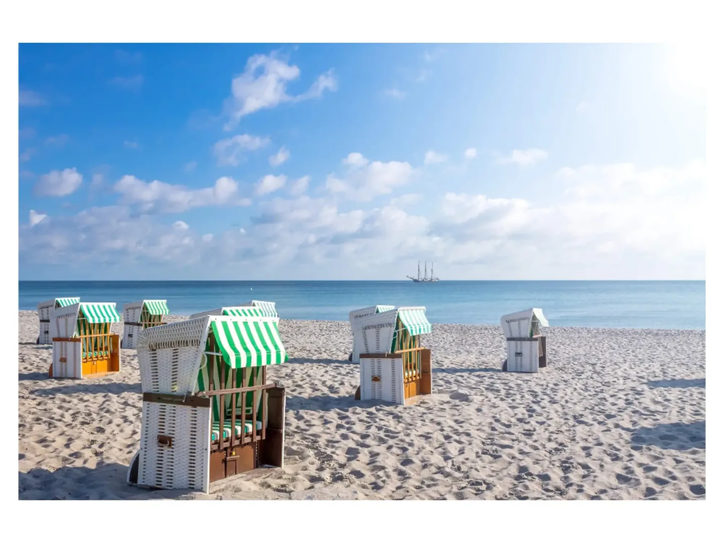 image LAND Digitaldruck auf Acrylglas Strandkörbe | Schubiger Möbel