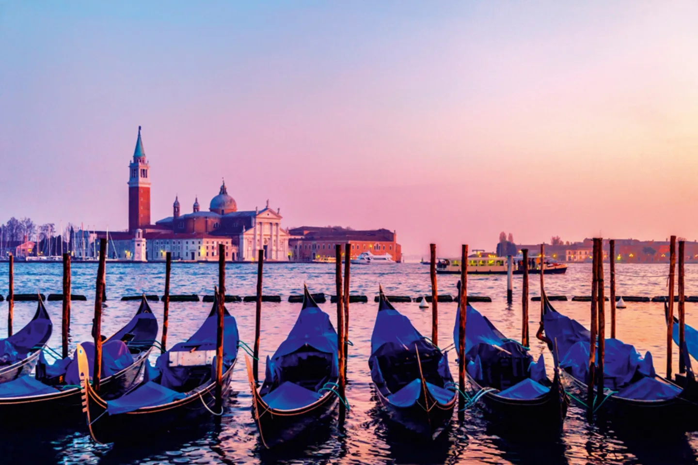 image LAND Alubild Gondolieren in Venedig | Schubiger Möbel