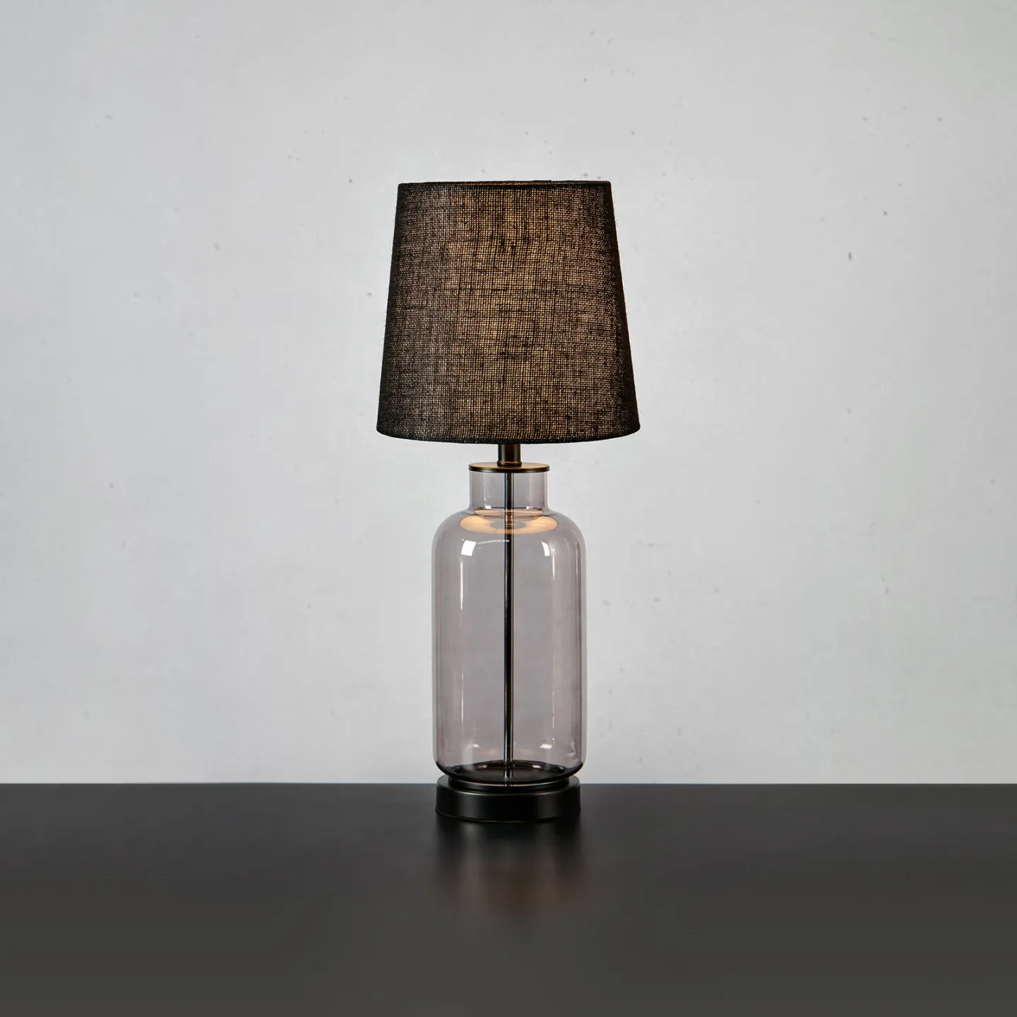 Costero bordslampa H61,5 Smoke/Black - Markslöjd - Vardagsrum - Glas - Med lampskärm