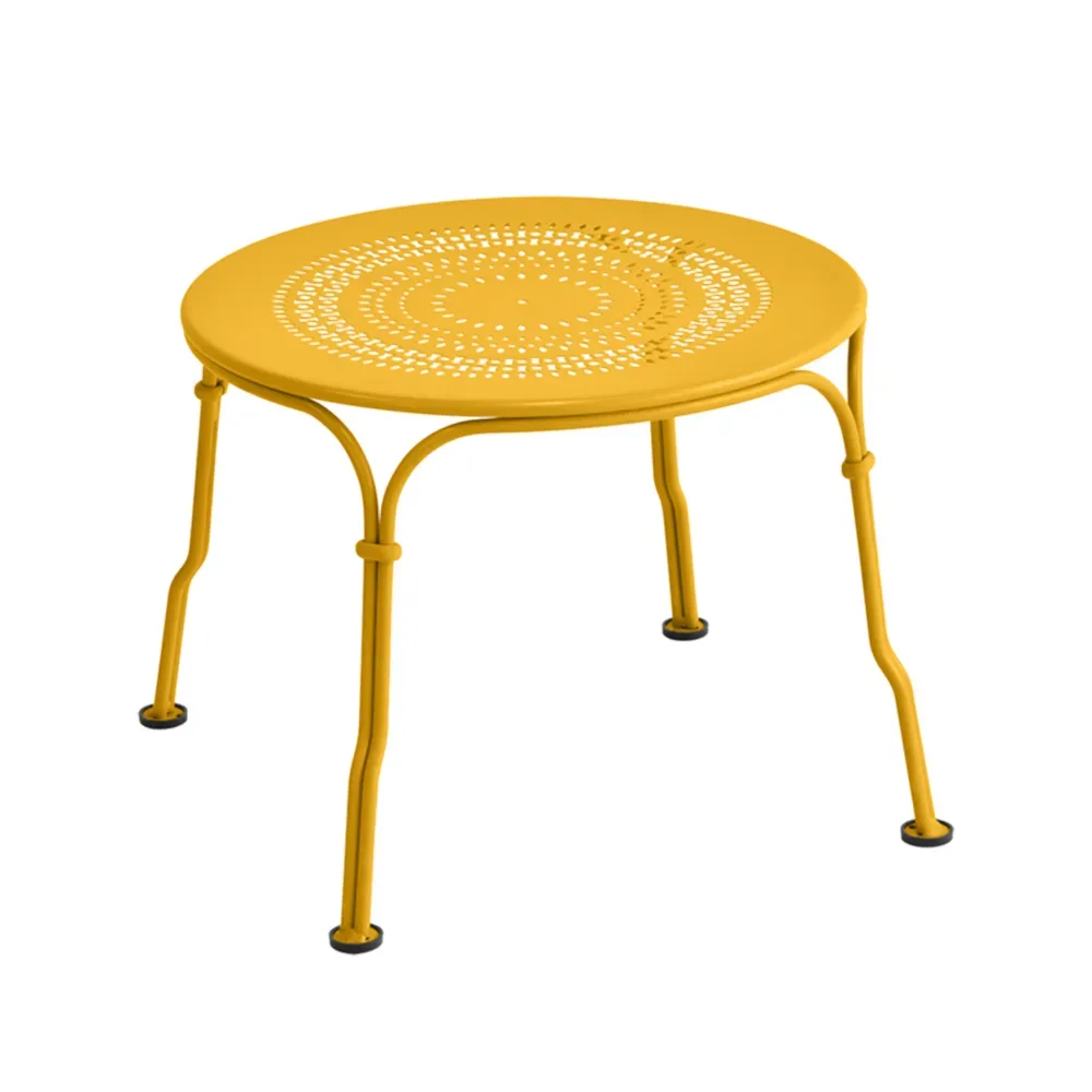 Fermob 1900 bord lågt Honey (gul)