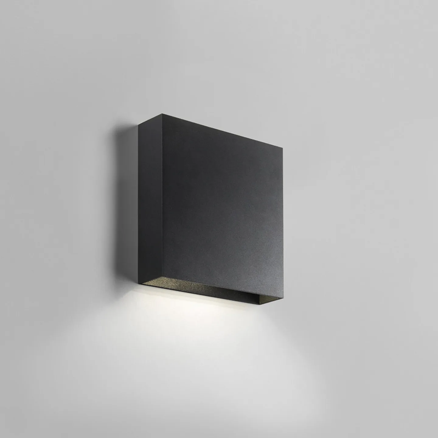 Light-Point Compact W1 Down vägglampa black