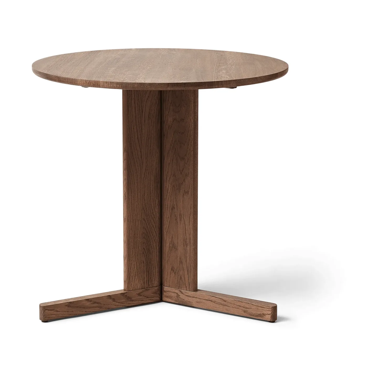Form & Refine Trefoil matbord Ø75 cm Rökt ek