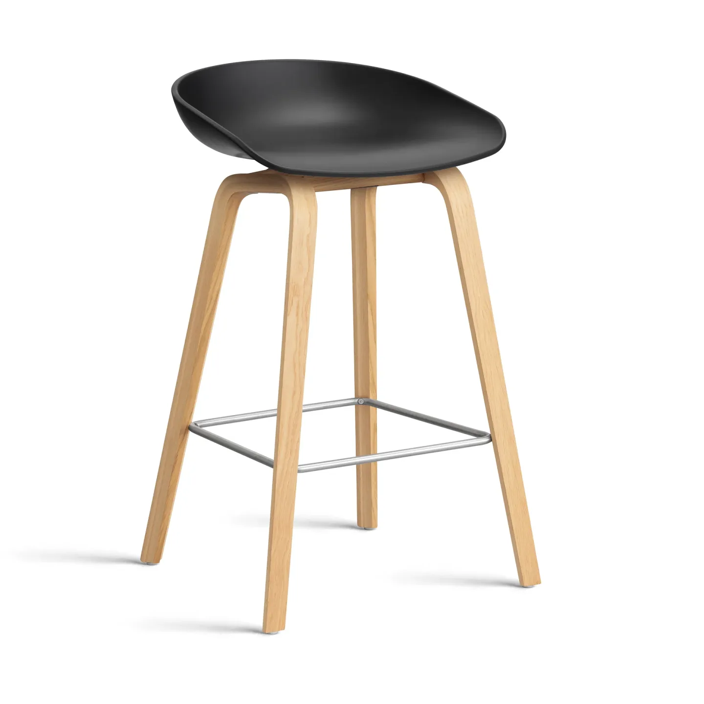 HAY About a Stool 32 Low Barhocker lackiertes Eichengestell 2.0 Schwarz-Edelstahlstütze