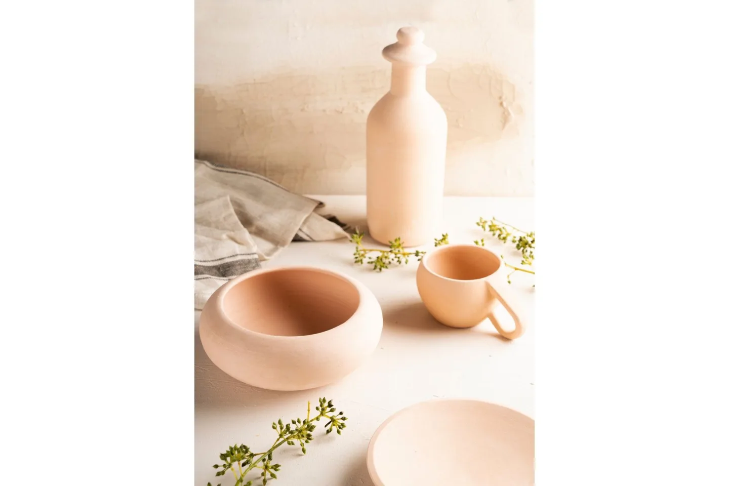 Poster Ceramics 70x100 cm - Beige
