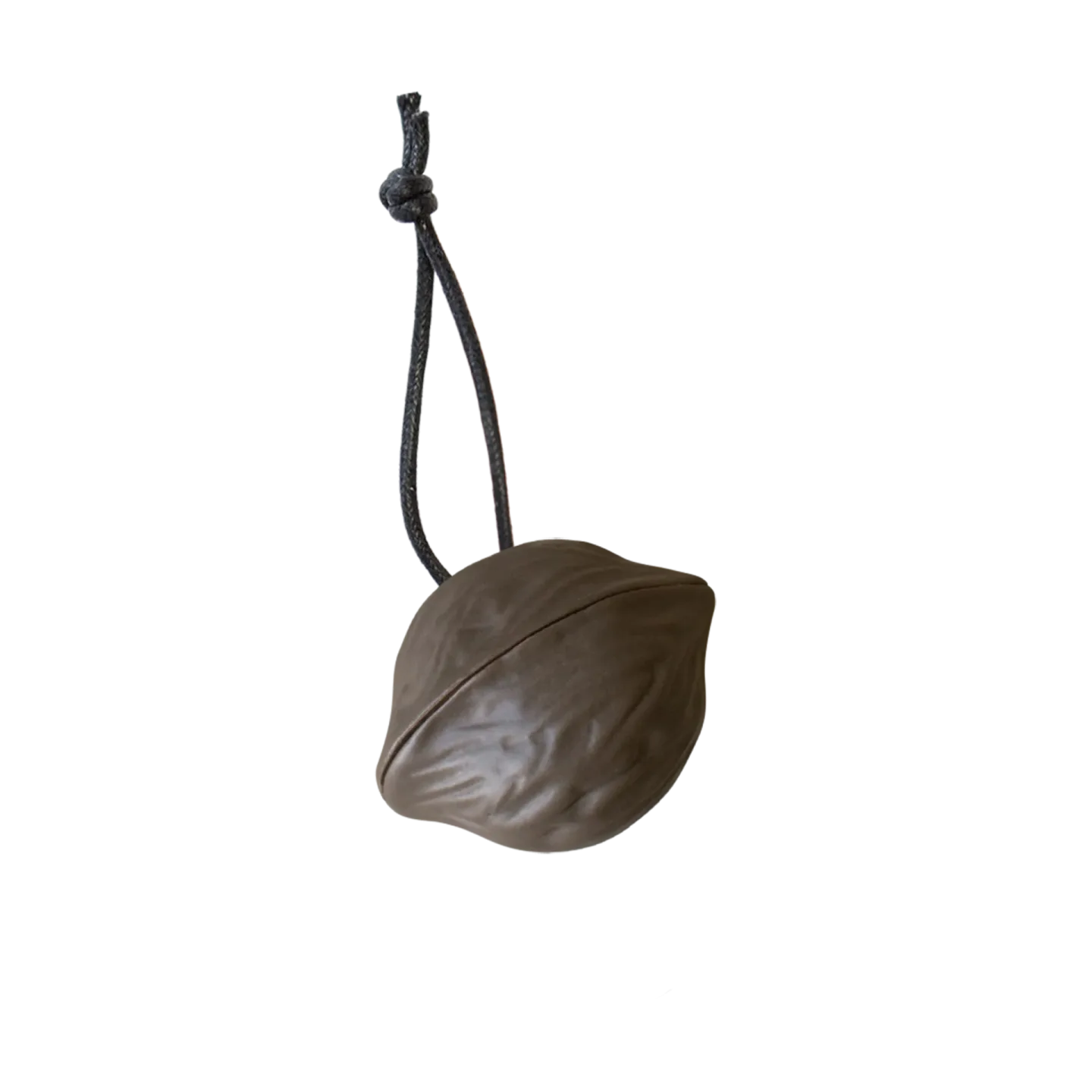 DBKD Hanging walnut julgranshänge Dust