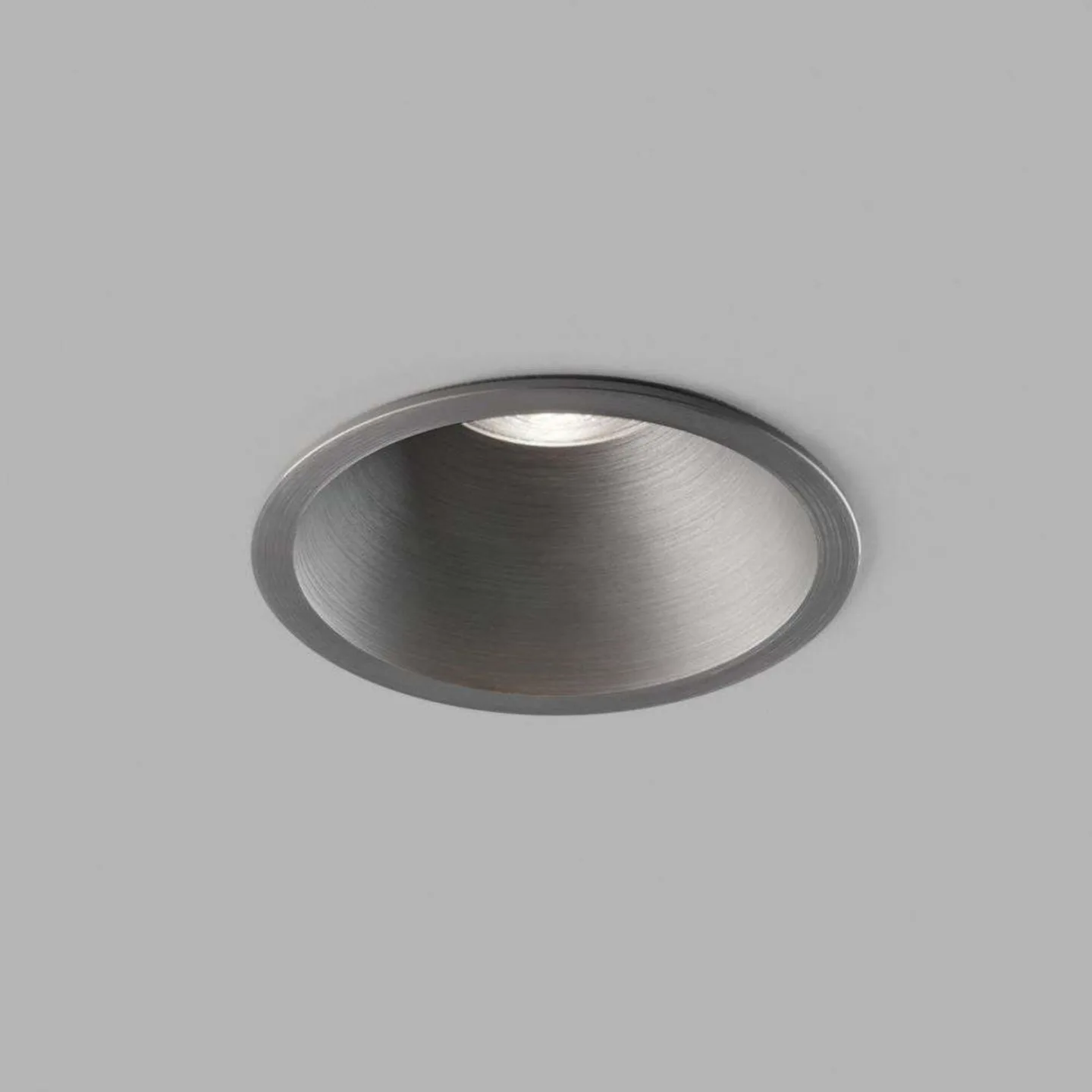 Curve II infälld spot, Ø 90 cm IP54, CCT, silver - LIGHT-POINT - Vardagsrum - Aluminium