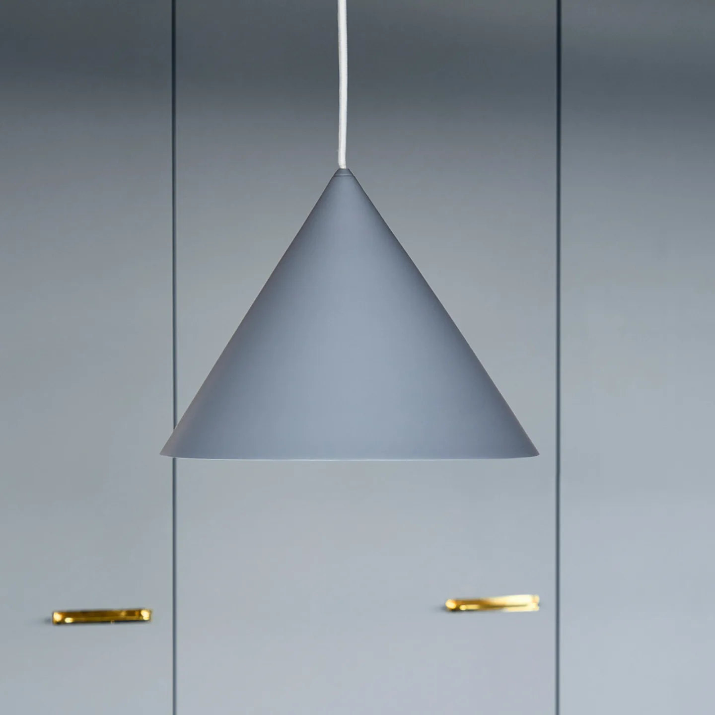 Benjamin Taklampa Ø30 Matt Grey - Frandsen - Vardagsrum - Design - Metall - Med en ljuskälla