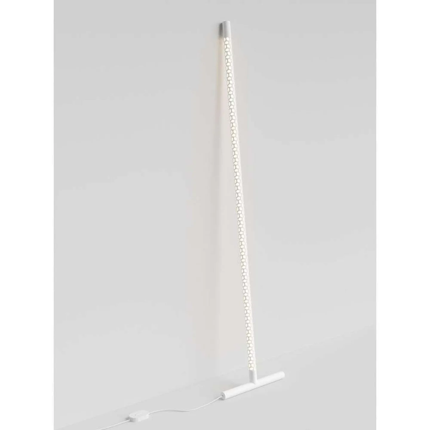 Squiggle F1 Golvlampa 3000K Matt White - Rotaliana - Vardagsrum - Metall