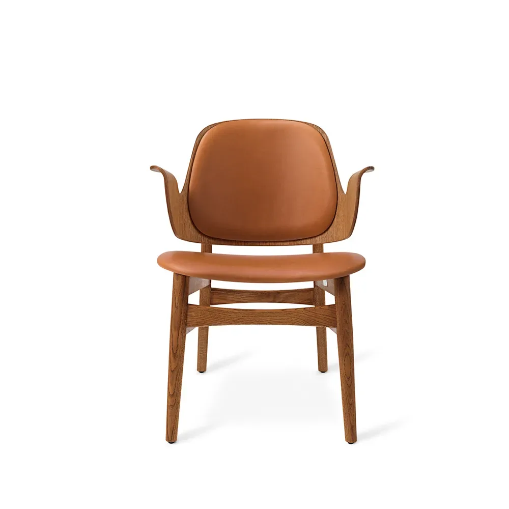 Warm Nordic Gesture loungestol läder silk 250 cognac, teakoljat ekstativ