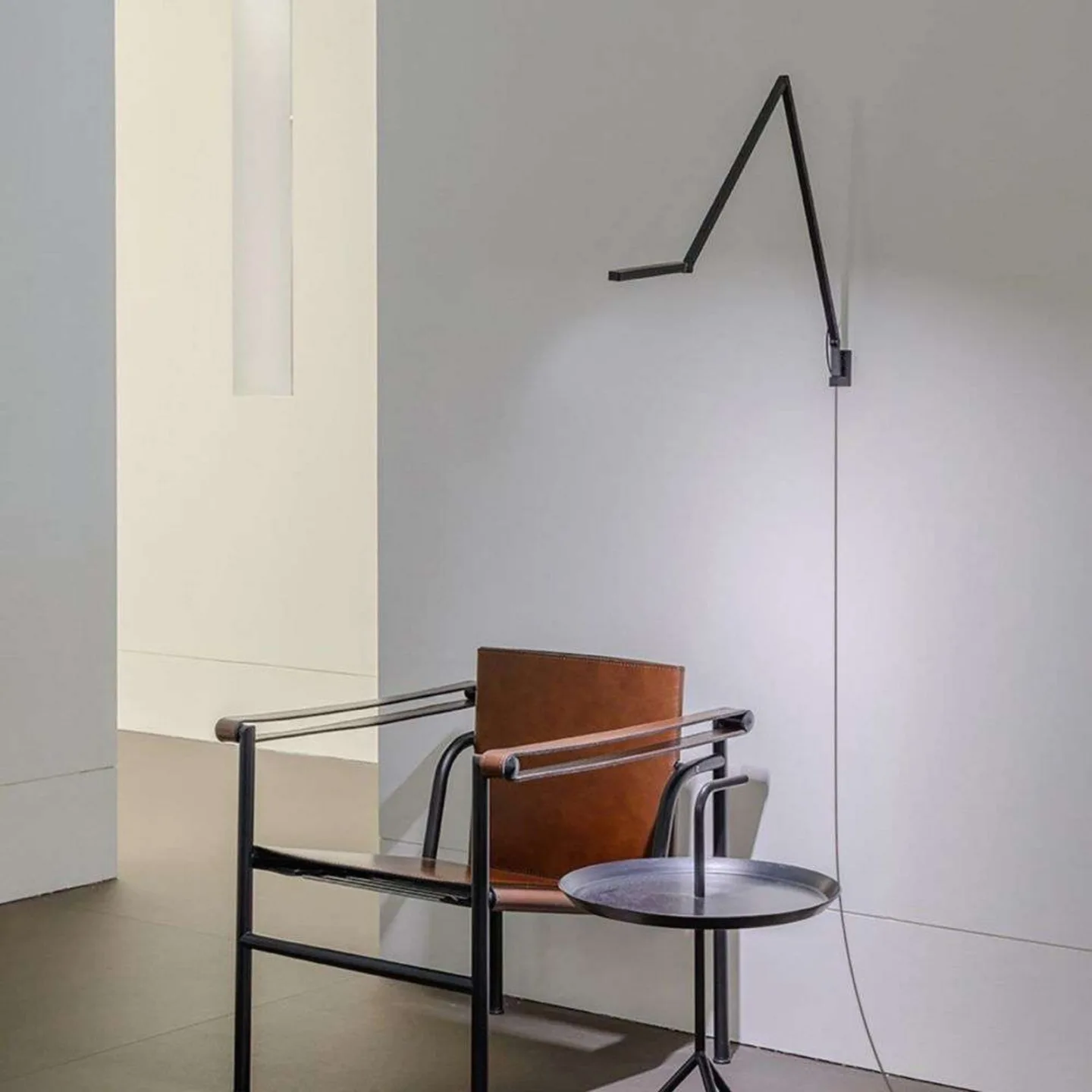 Untitled Linear Wandleuchte 2700K Black - Nemo Lighting - Arbeitszimmer / Büro - Aluminium