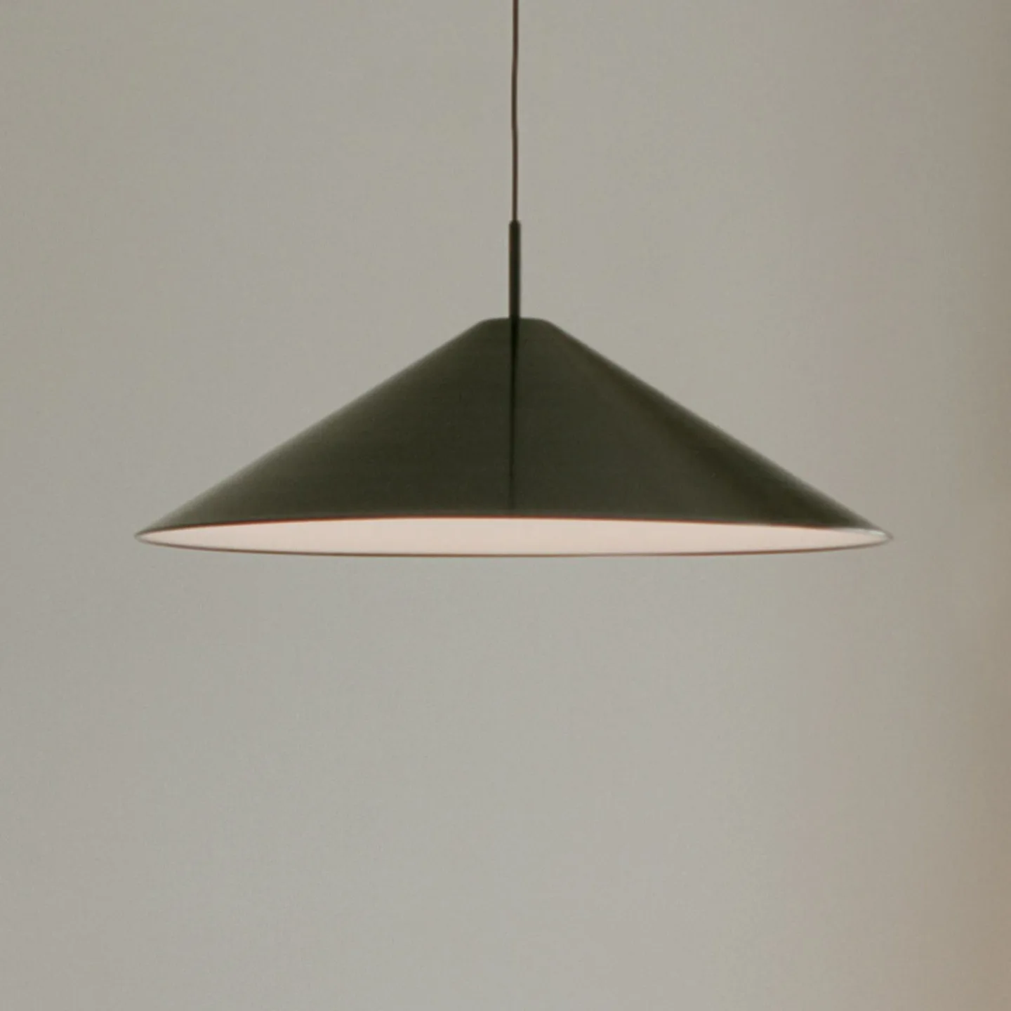 Brolly Pendel Ø70 Anodized Aluminium - New Works - Stue - Design - Rund