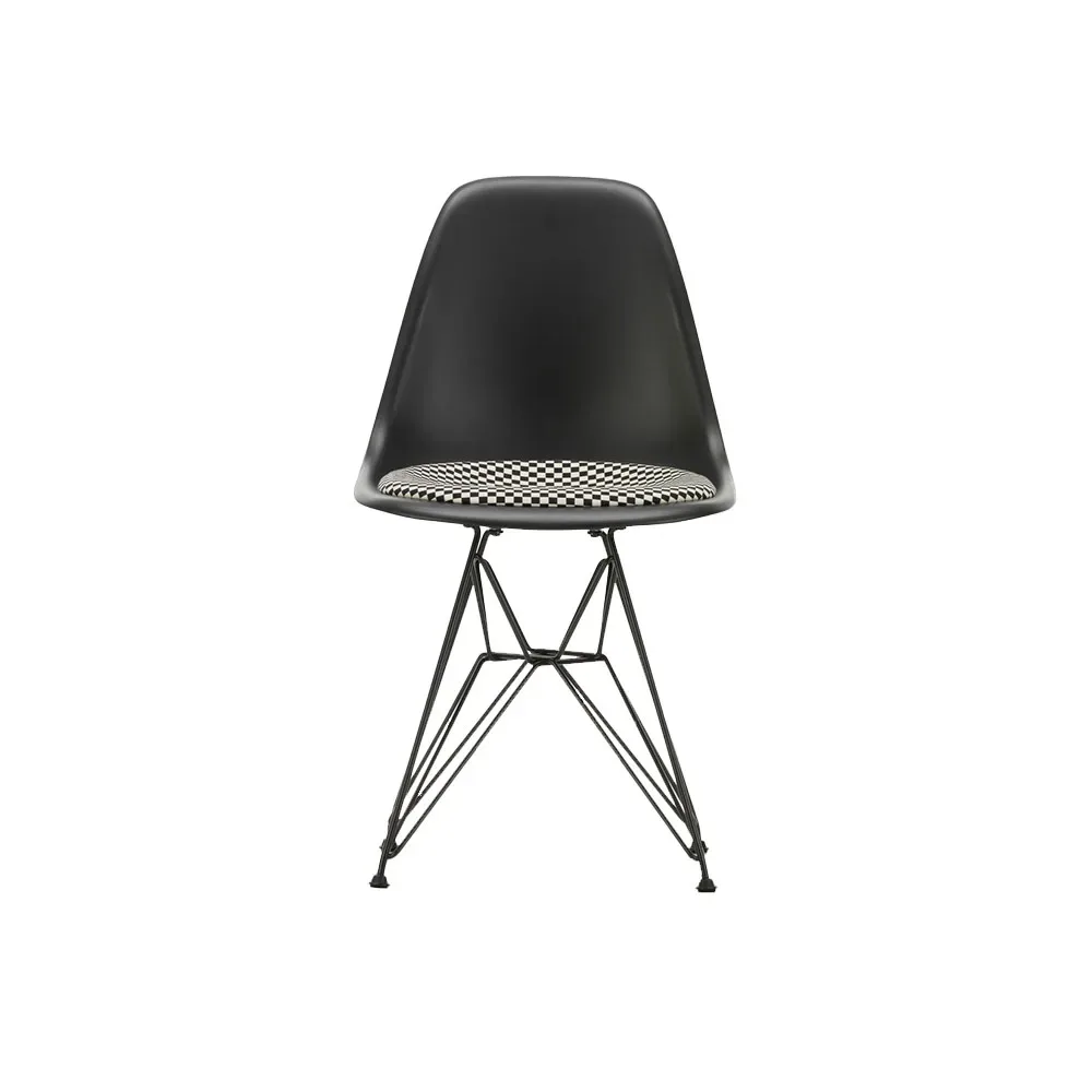 Vitra Eames plastic side chair DSR stol klädd sits Black-Checkered-Black
