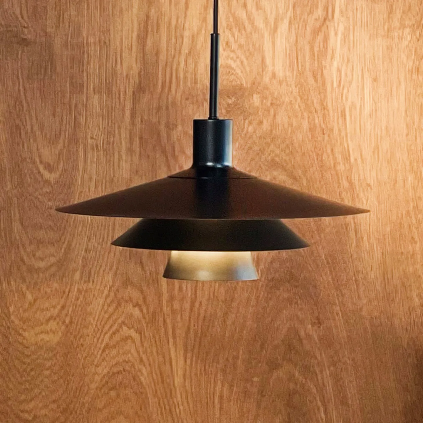 KAY Pendelleuchte Ø40 Schwarz - DybergLarsen Dyberg Larsen - Wohnzimmer - Design - Metall - Mit Schirm