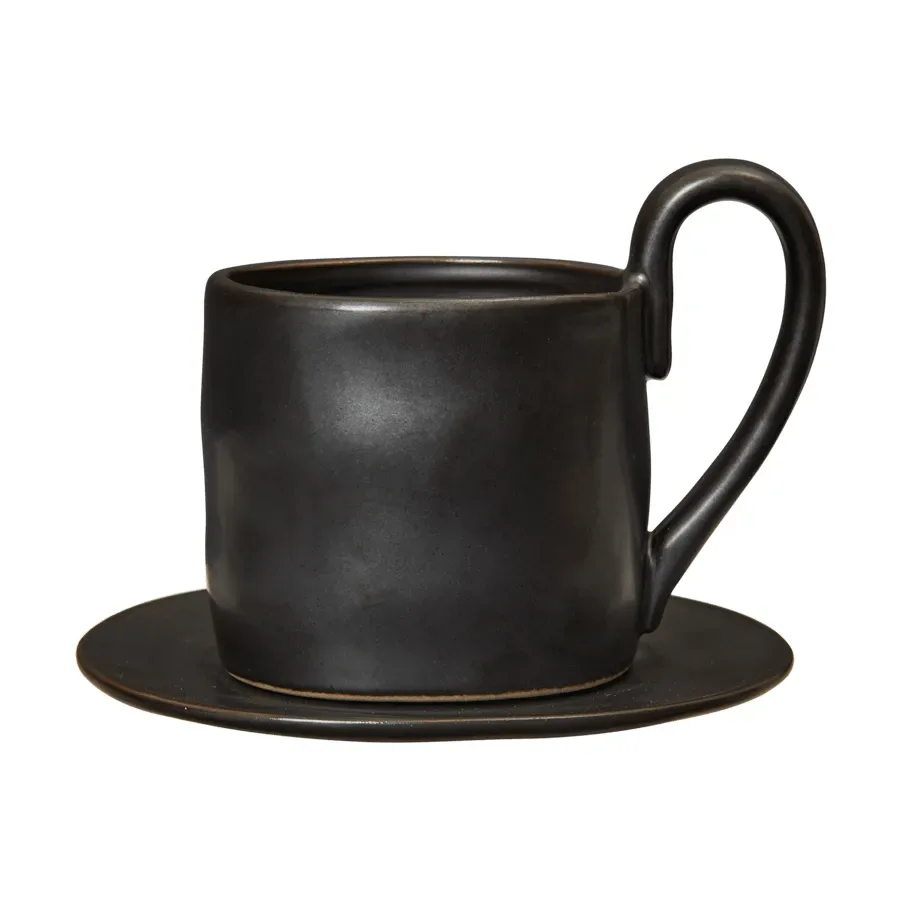 Ferm Living Flow Tasse mit Untertasse 25 cl Black