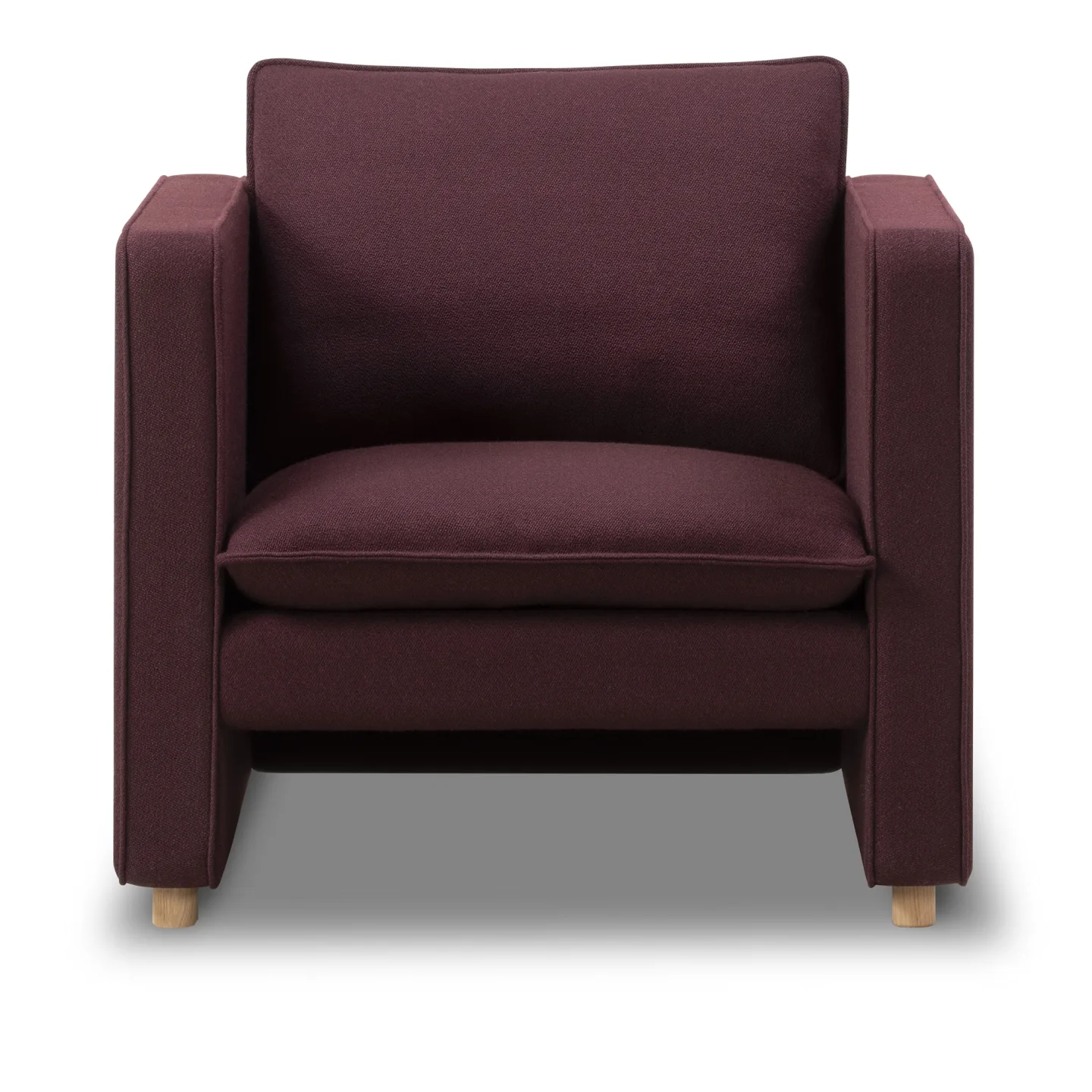 Fredericia Furniture - Jota Lounge Chair - Arm cushions not included - Vidar 693 - Oak light oil - Fåtöljer - Jasper Morrison - Lila - Textilmaterial
