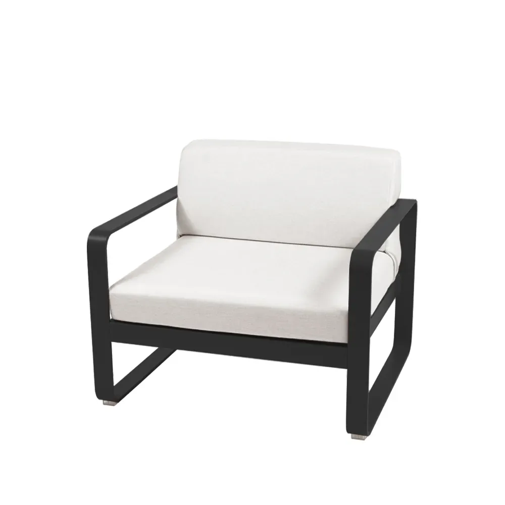 Fermob Bellevie fåtölj Liquorice (svart), off-white dyna