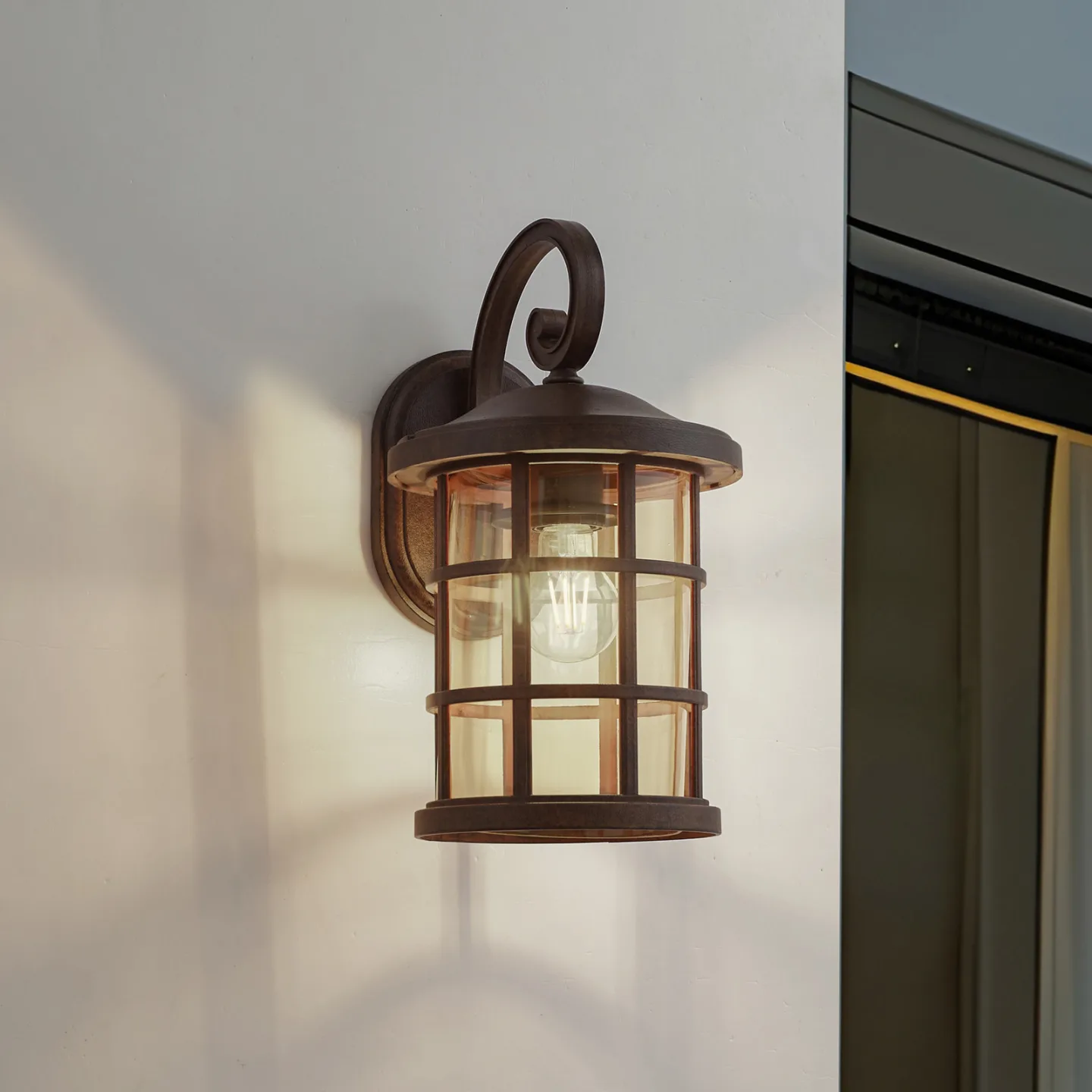 Ankea Außenwandlampe, 37 cm, E27, rost/amber, IP23 - Lindby - Terrasse - Antik - Kunststoff - Einflammig