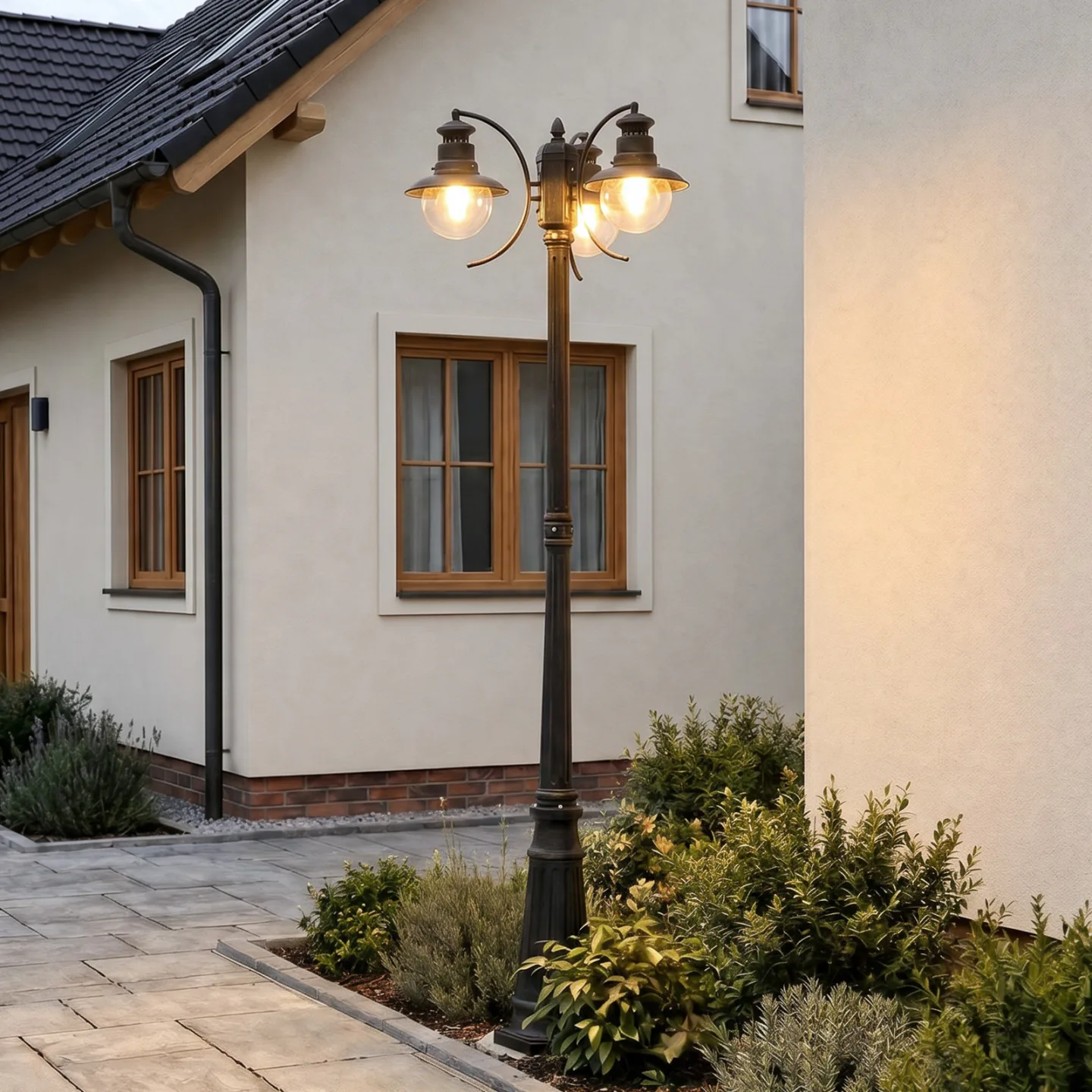 Eddie Außen Gartenleuchte H198 Rust - Lindby - Landhaus / Rustikal - Metall - Mehrflammig