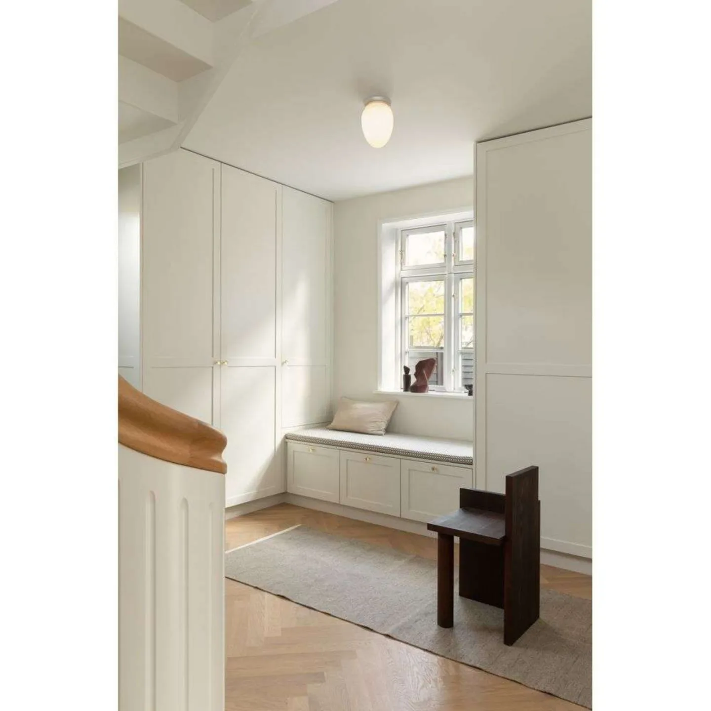 Rizzatto 171 Wand-Deckenleuchte, silber/opal, Ø 17cm - Nuura Nuura Aps - Flurbereich - Skandinavisch - Metall - Einflammig