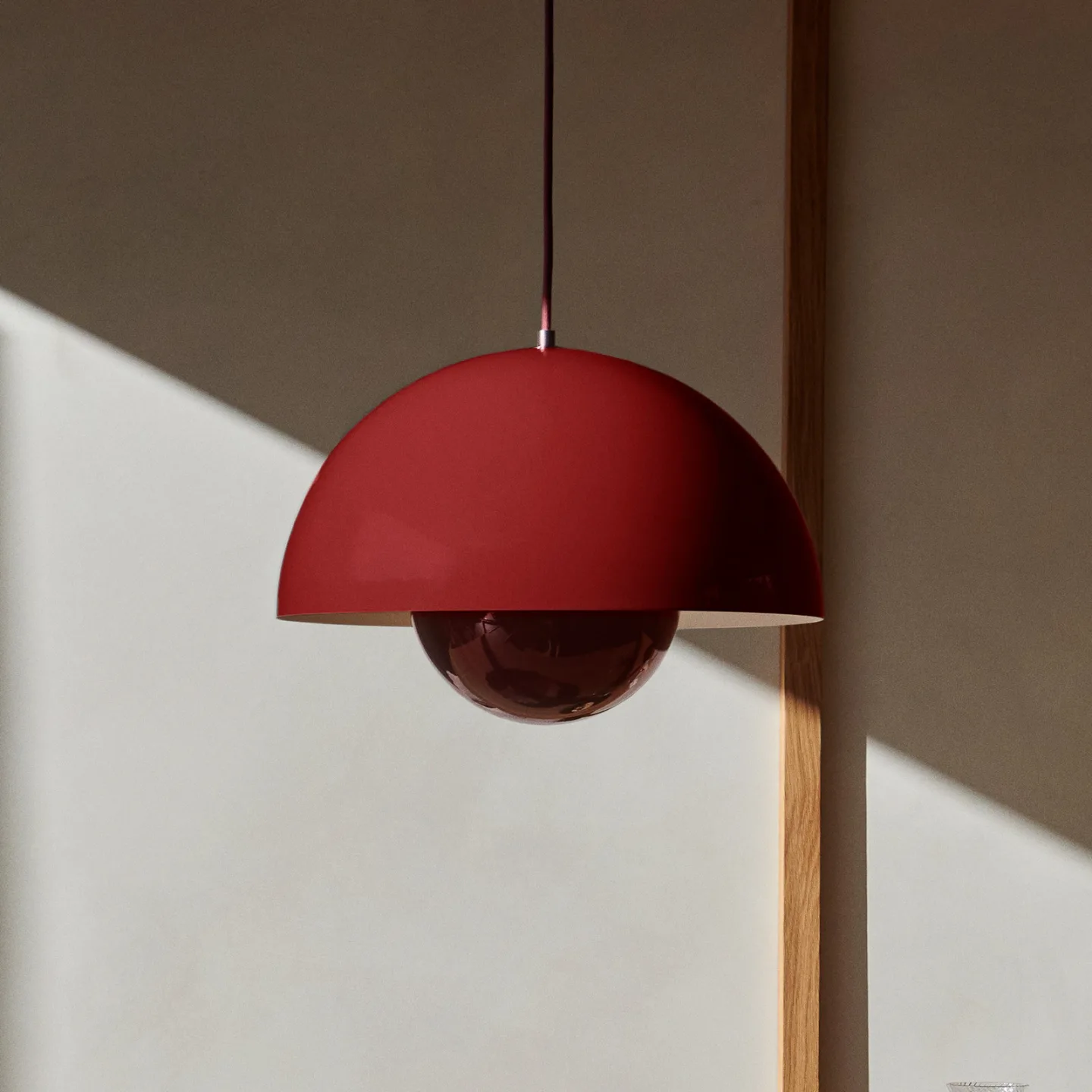 &Tradition Flowerpot VP7 Pendelleuchte Vermilion red