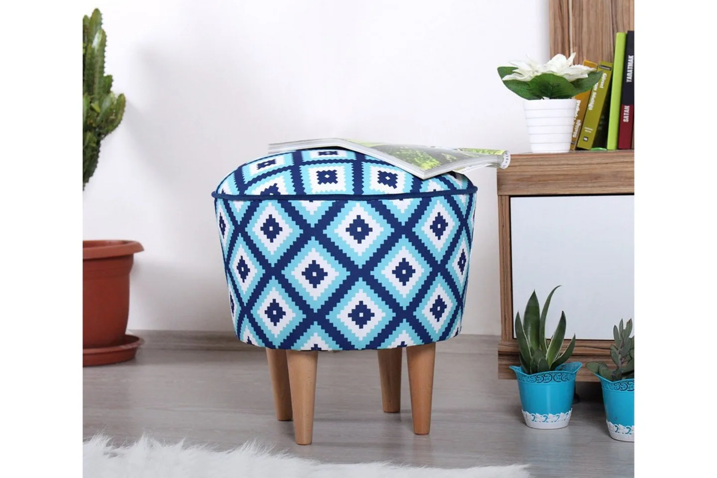 Debesis Sittpuff 42 cm - Ljusblå