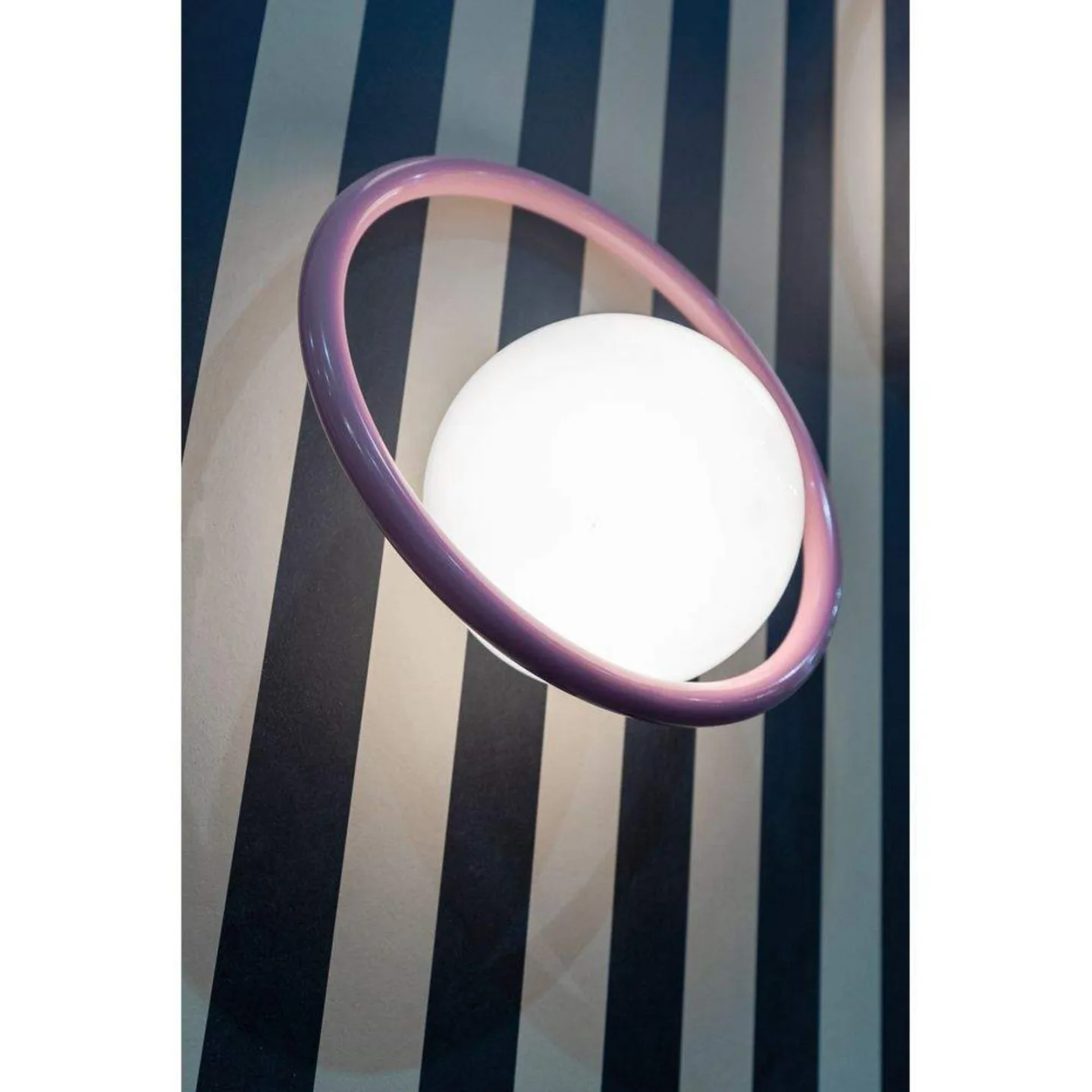 Hula Hoop Wandleuchte HW Bubblegum Pink - Swedish Ninja - Wohnzimmer - Metall
