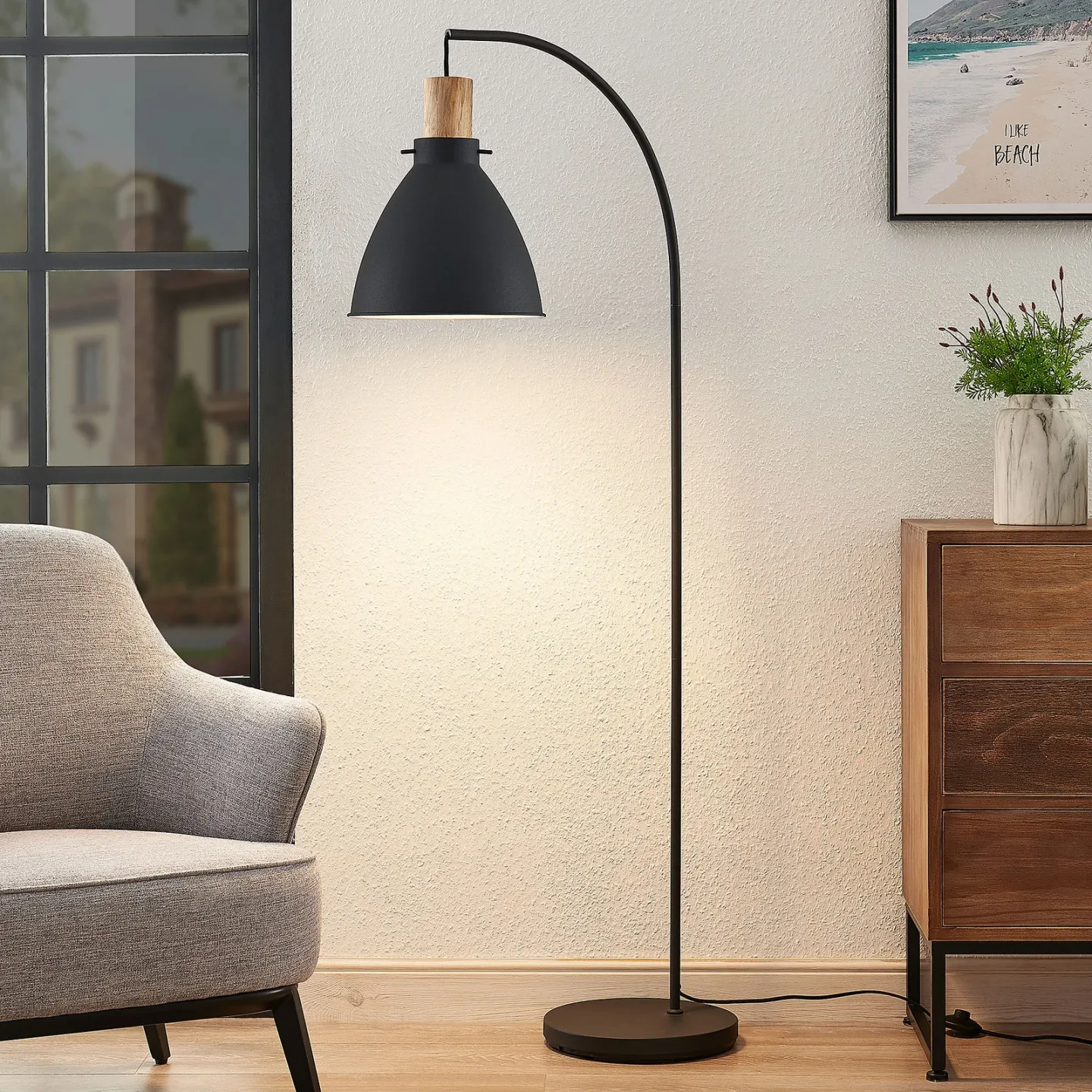 Trebale Stehleuchte Black/Light Wood - Lindby - Wohnzimmer - Skandinavisch - Metall - Einflammig