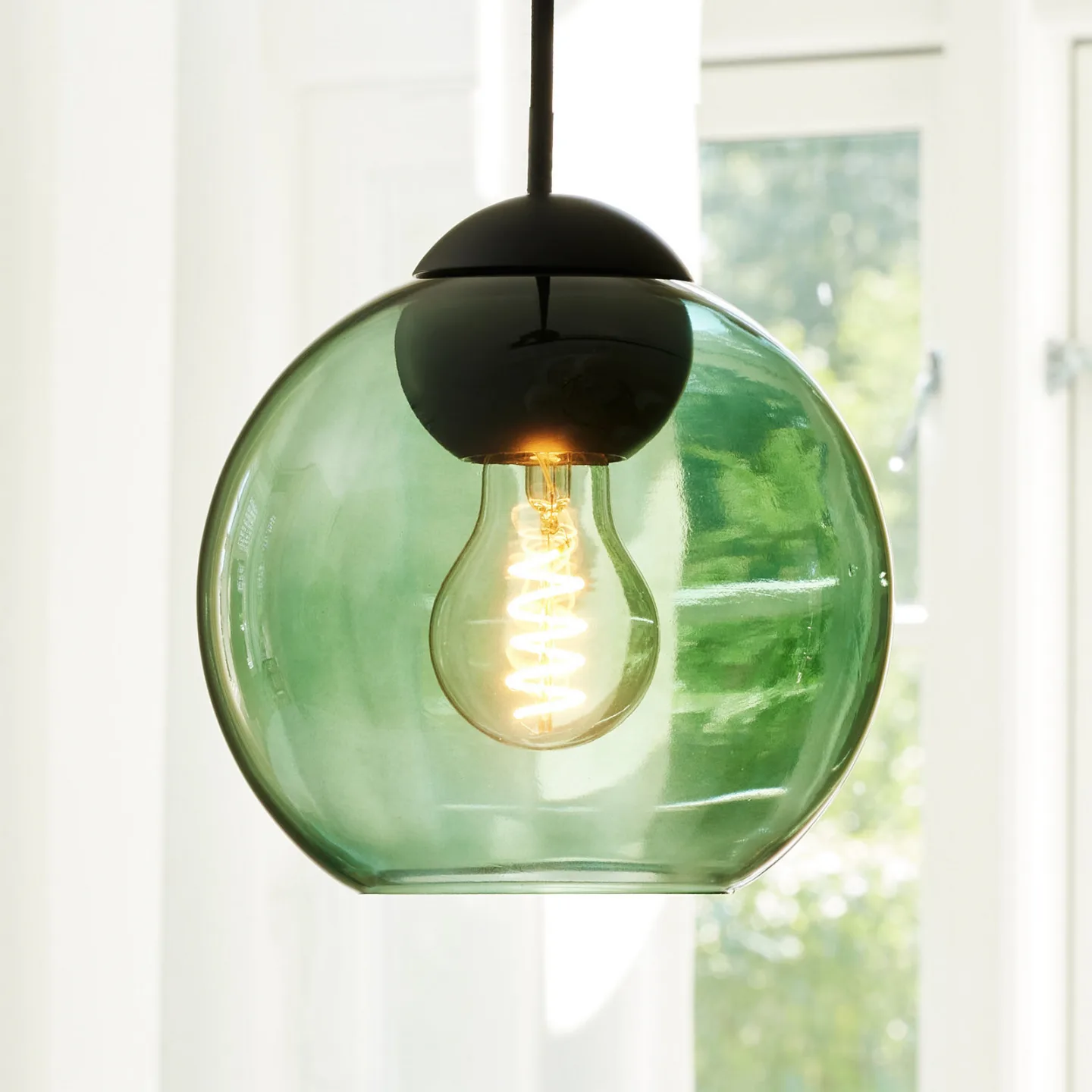 BUBBLES hengelampe, grønn, Ø 18 cm, glass, E27 – Halo Design - Stue - Med en lyskilde