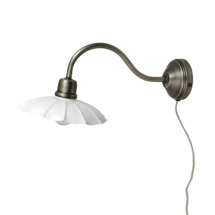 Strömshaga - Gustav Ø20 - Vägglampa - Vit/Antik Mässing