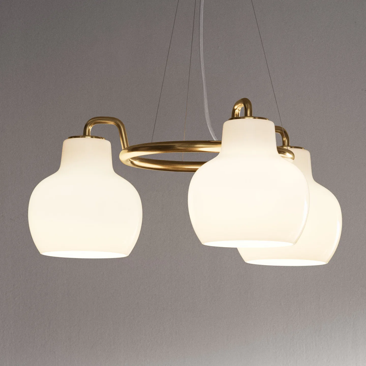 VL Ring Crown 3 Pendel Opal - Louis Poulsen - Stue - Design - Glas - Med flere lyskilder