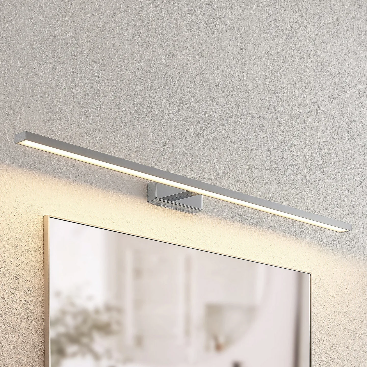 Jukka LED Wandleuchte L120 White/Chrome - Lindby - Badezimmer - Modern - Aluminium - Eckig