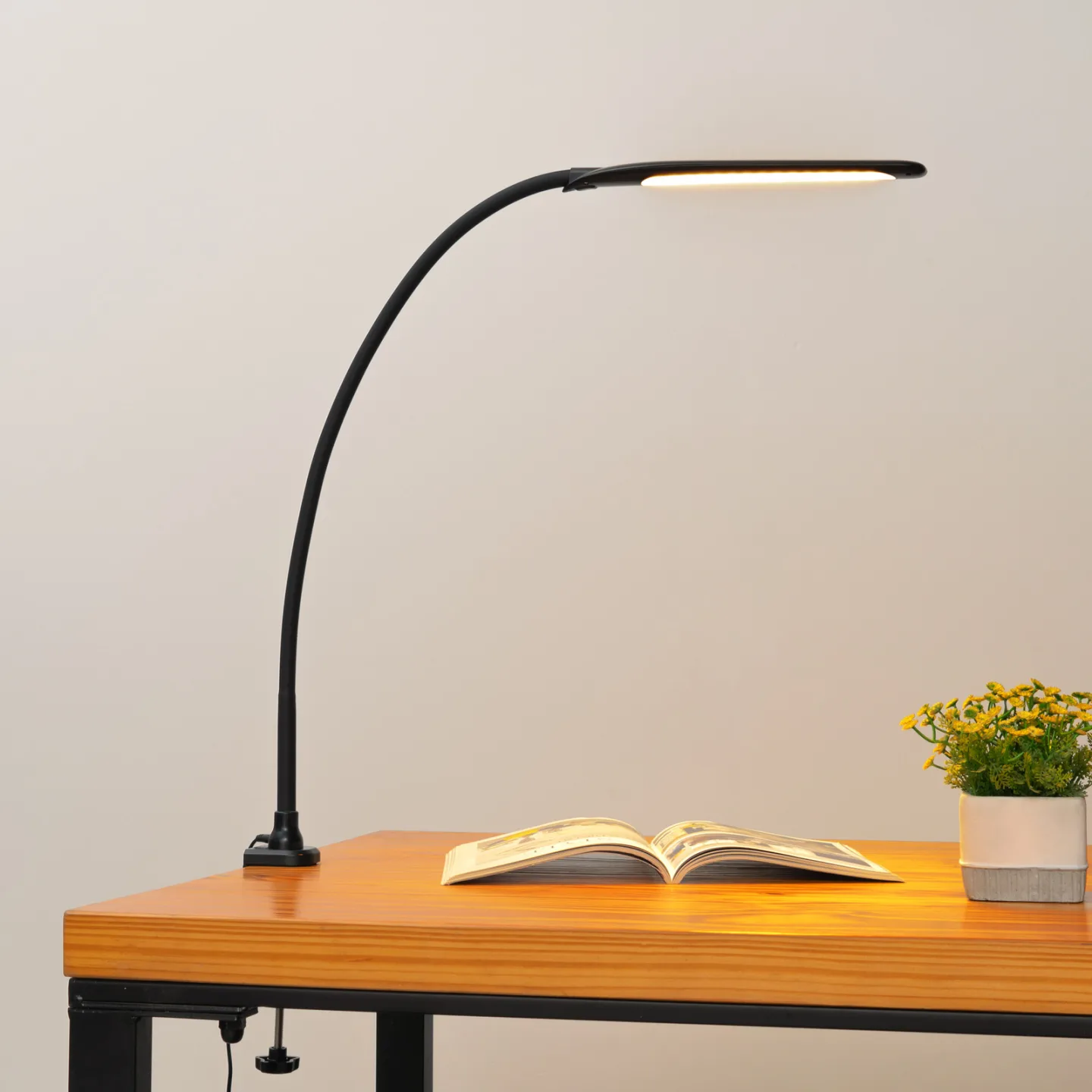 Nilay LED Klemmelampe CCT Sort - Lindby - Kontor / arbejdsværelse - Moderne - Metal - Med én lyskilde