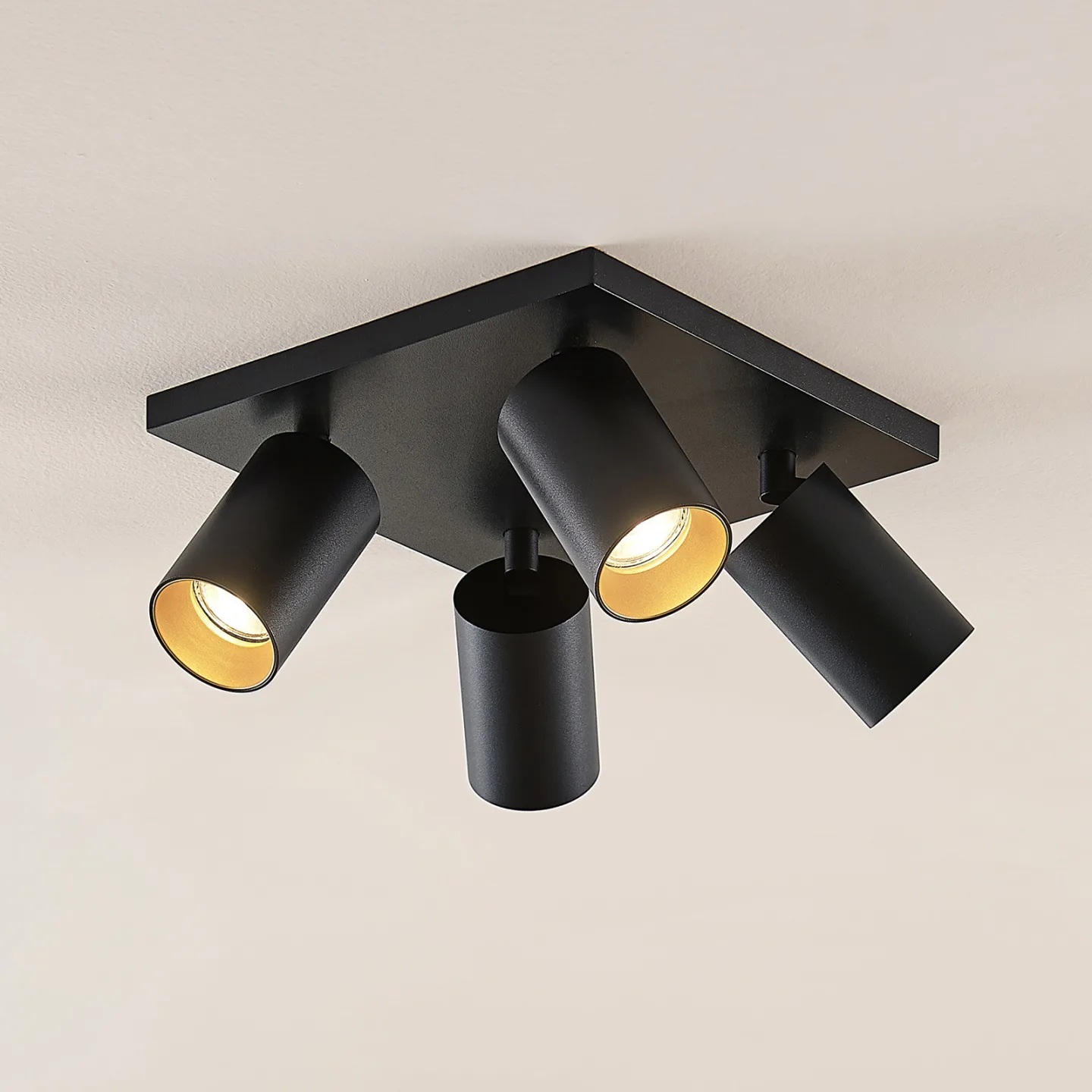 Brinja 4 loftslampe sort/guld - Arcchio - Entré - Moderne - Aluminium - Med flere lyskilder